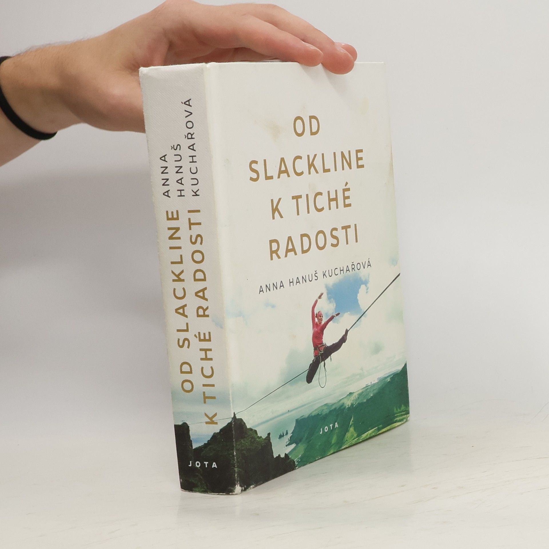 Anna Hanuš Kuchařová Od slackline k tiché radosti