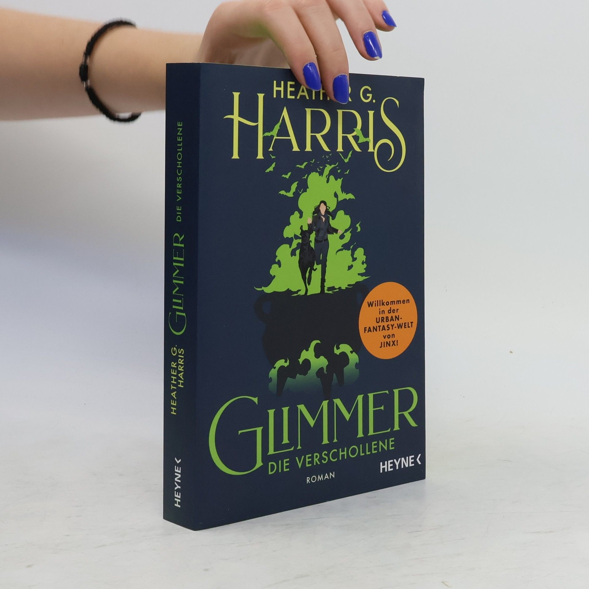 Glimmer – Die Verschollene