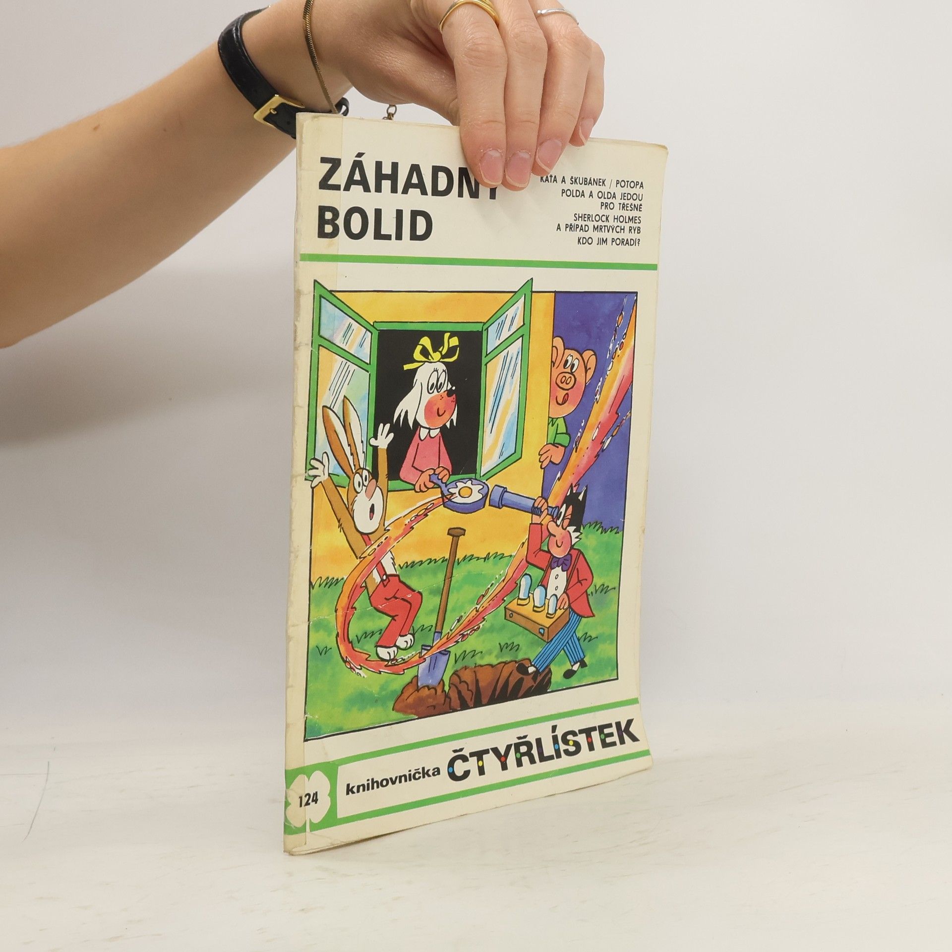 Jaroslav Němeček Čtyřlístek 124. Záhadný bolid