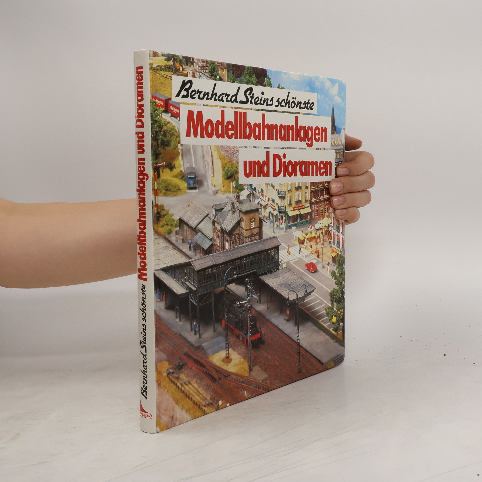 Modellbahnanlagen und Dioramen