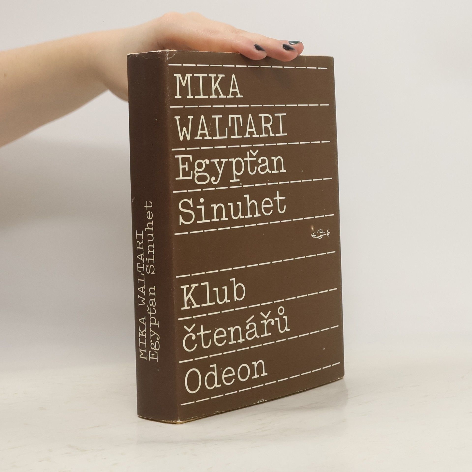 Mika Waltari Egypťan Sinuhet