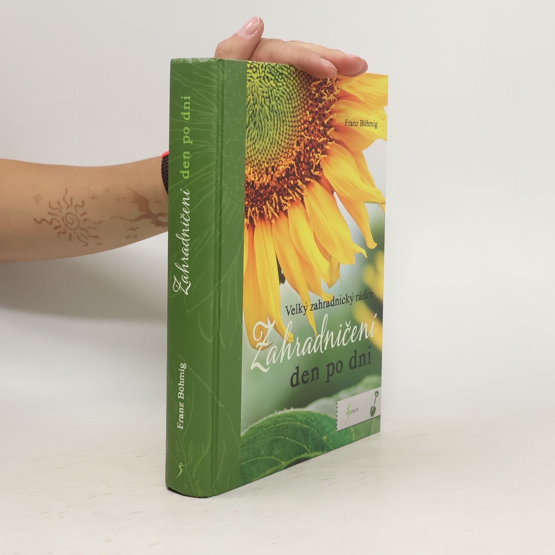 Zahradničení den po dni : velký zahradnický rádce : 1686 rad, 532 kreseb