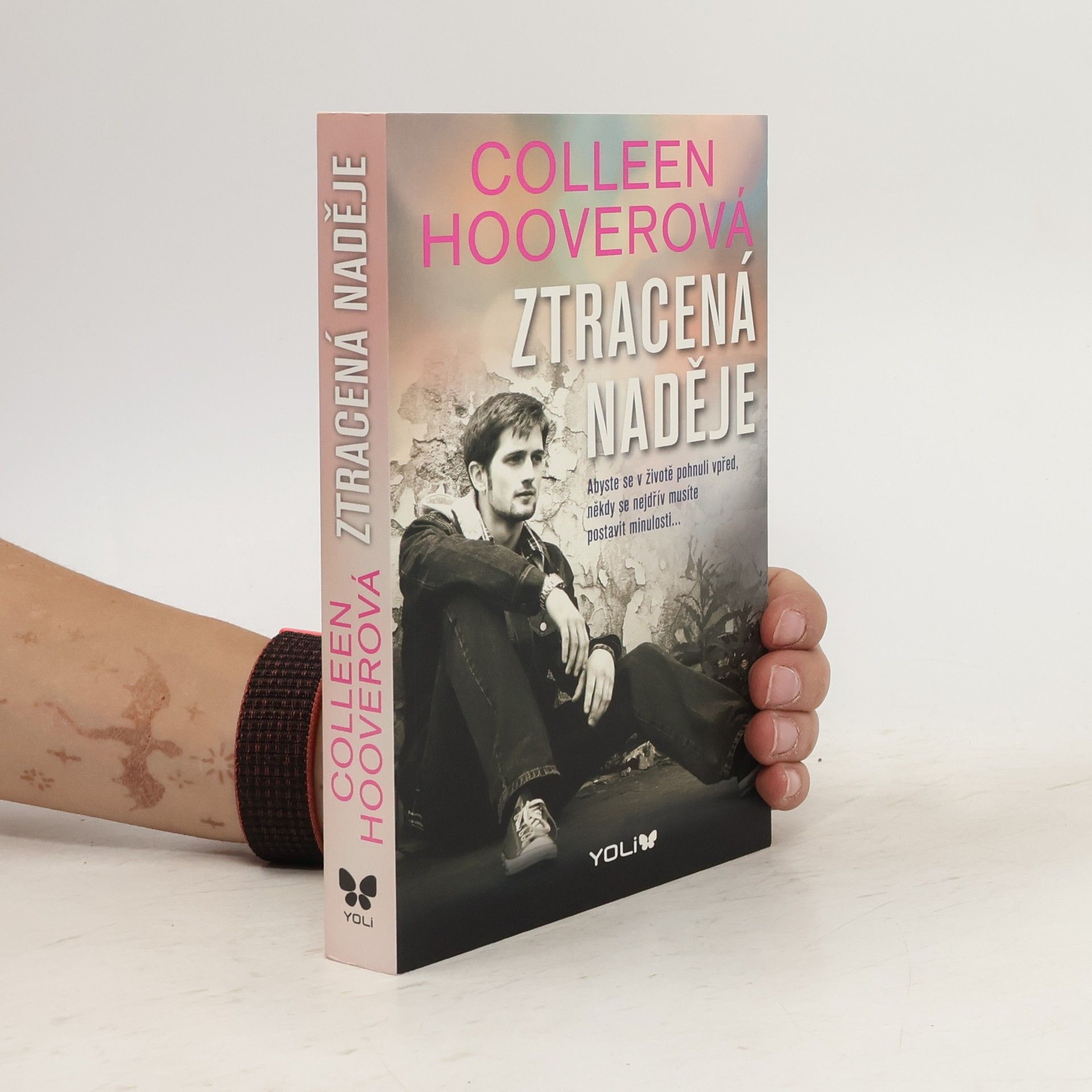 Colleen Hoover Ztracená naděje