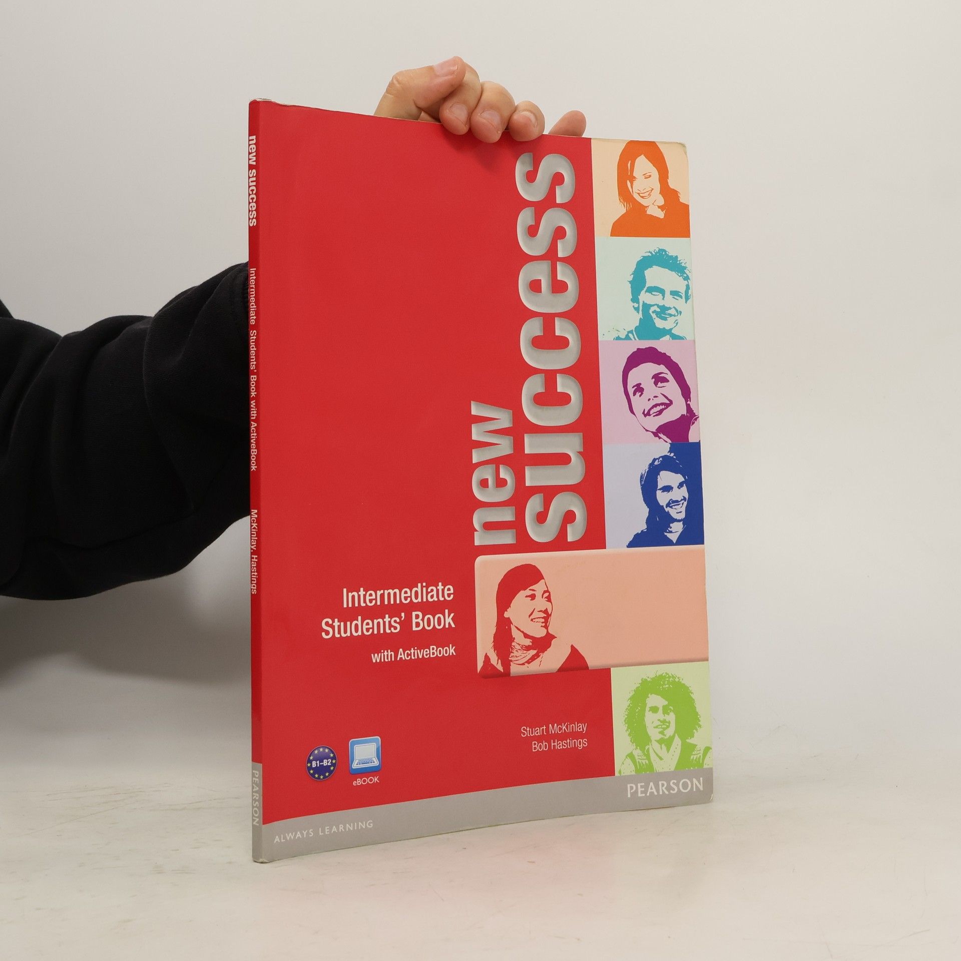 Stuart McKinlay New success : intermediate. Students' book with ActiveBook