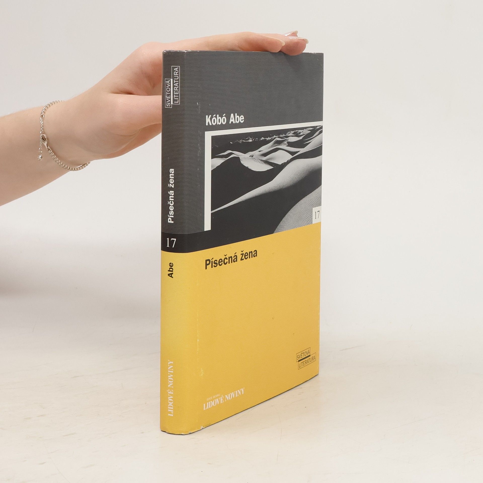 Kōbō Abe Písečná žena