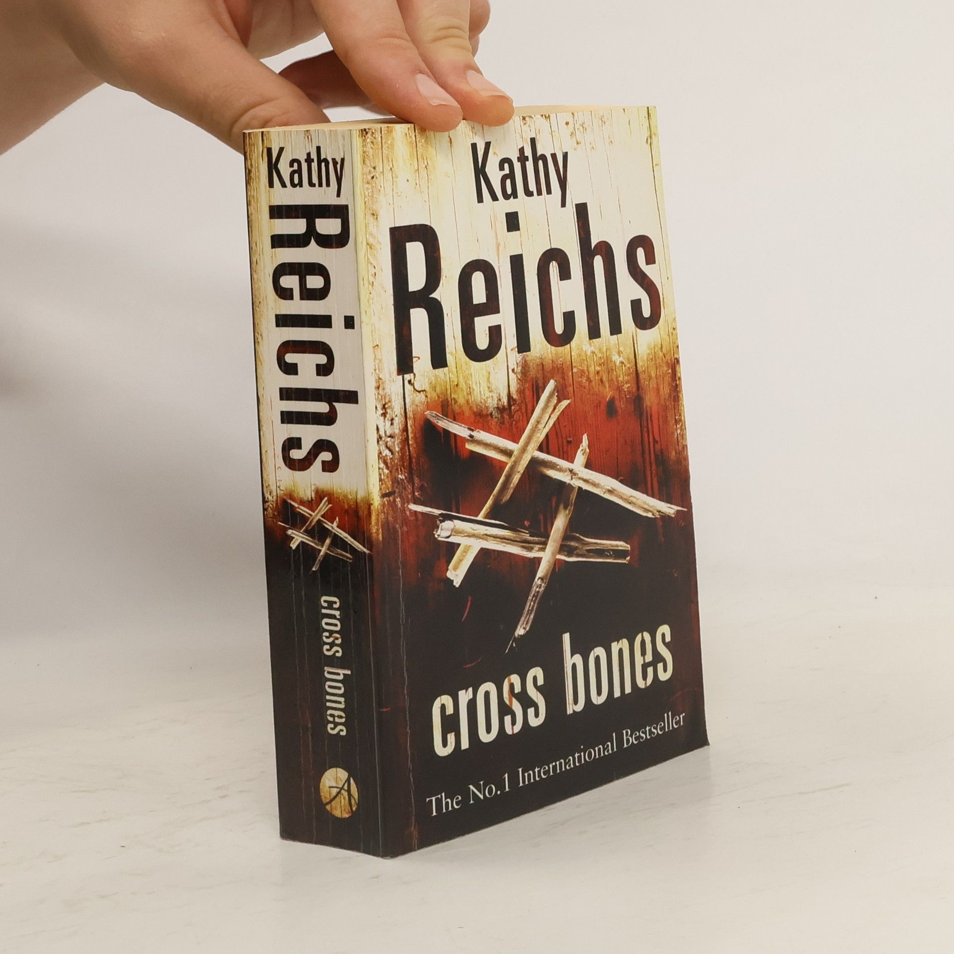 Kathy Reichs Cross bones