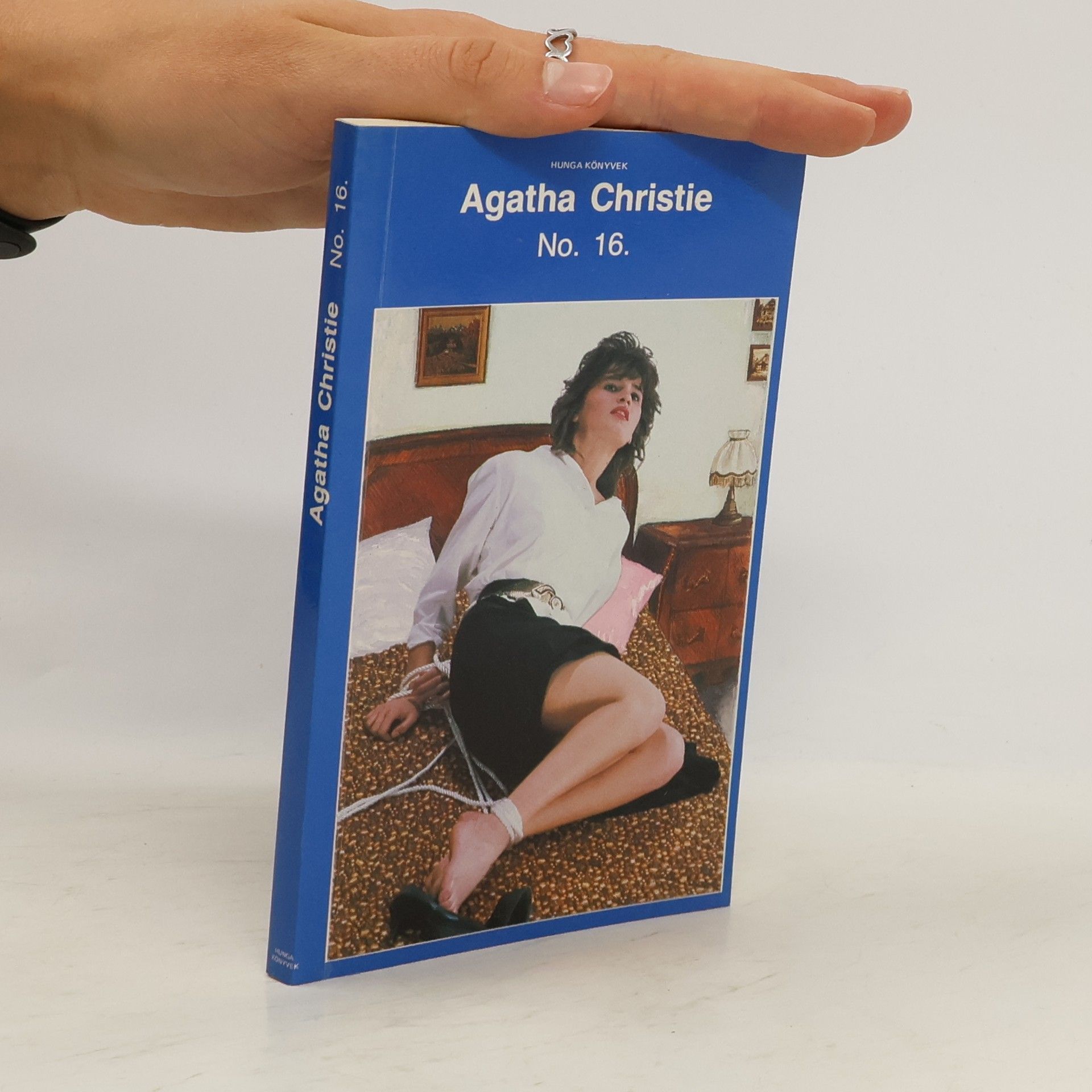 Kolektiv autorů Agatha Christie No. 16