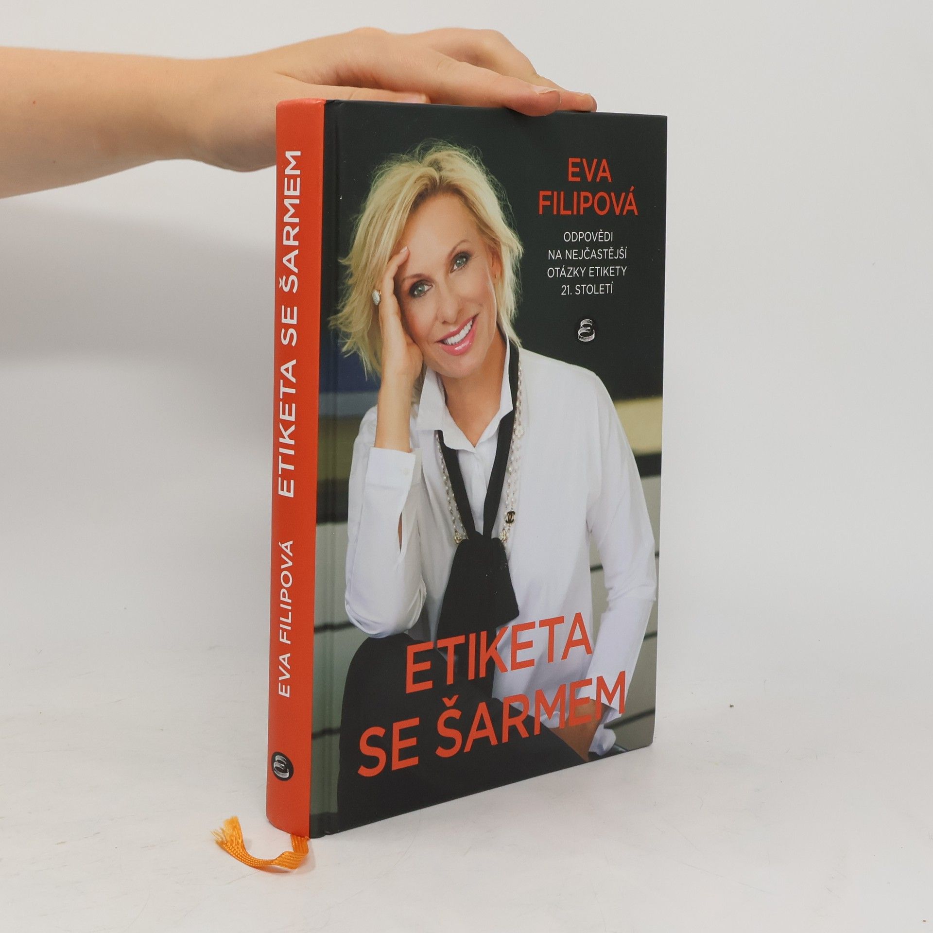 Etiketa se šarmem : odpovědi na nejčastější otázky etikety 21. století