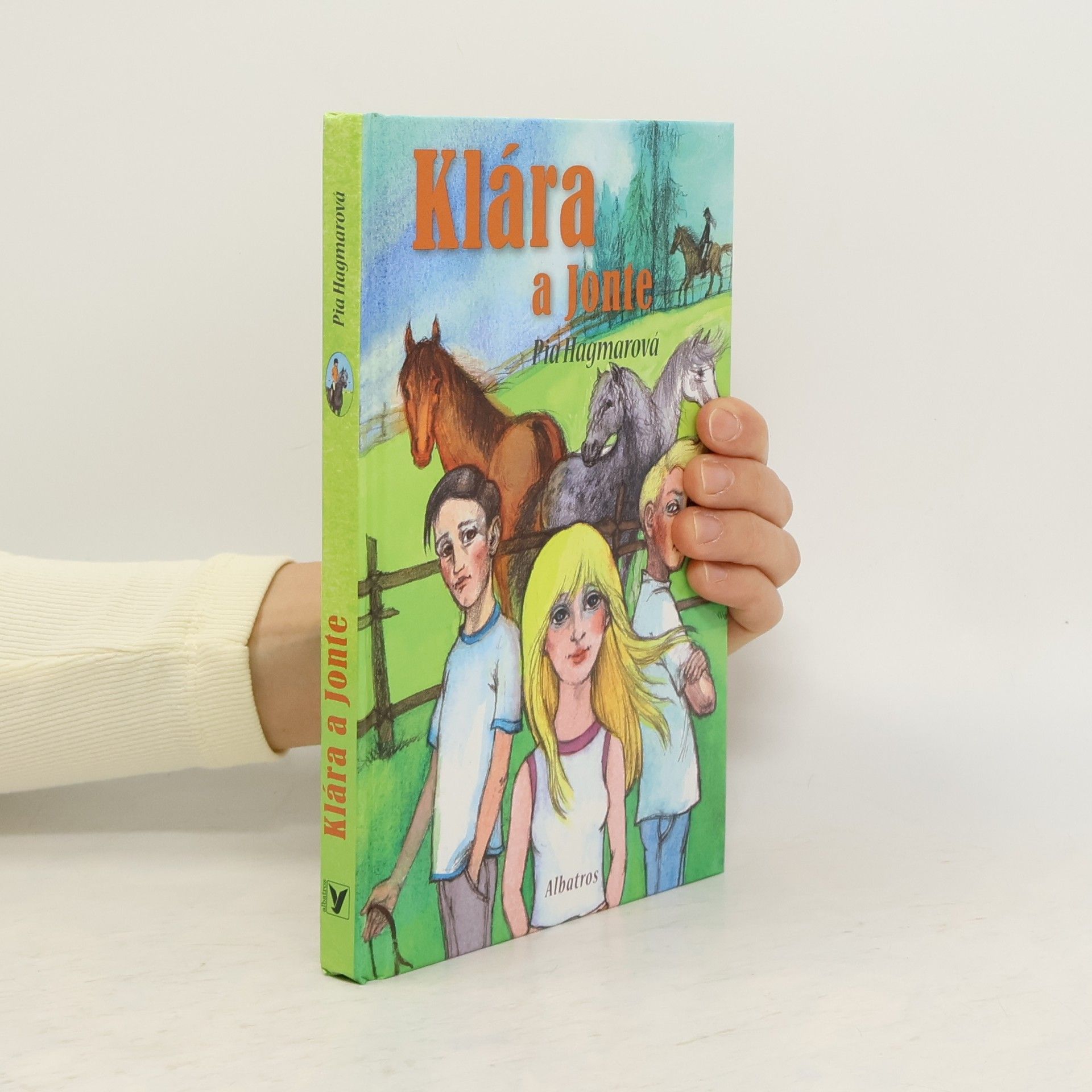 Pia Hagmar Klára a Jonte