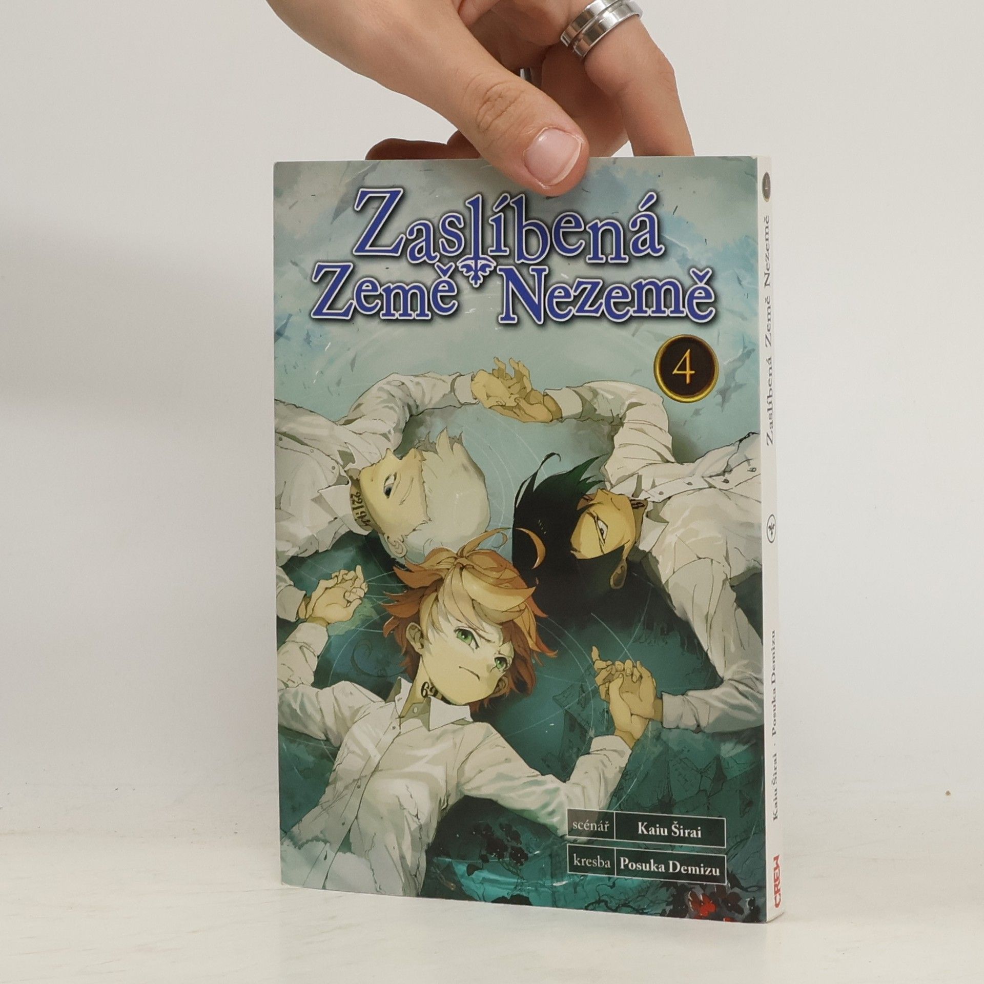 Kaiu Shirai Zaslíbená Země Nezemě 4