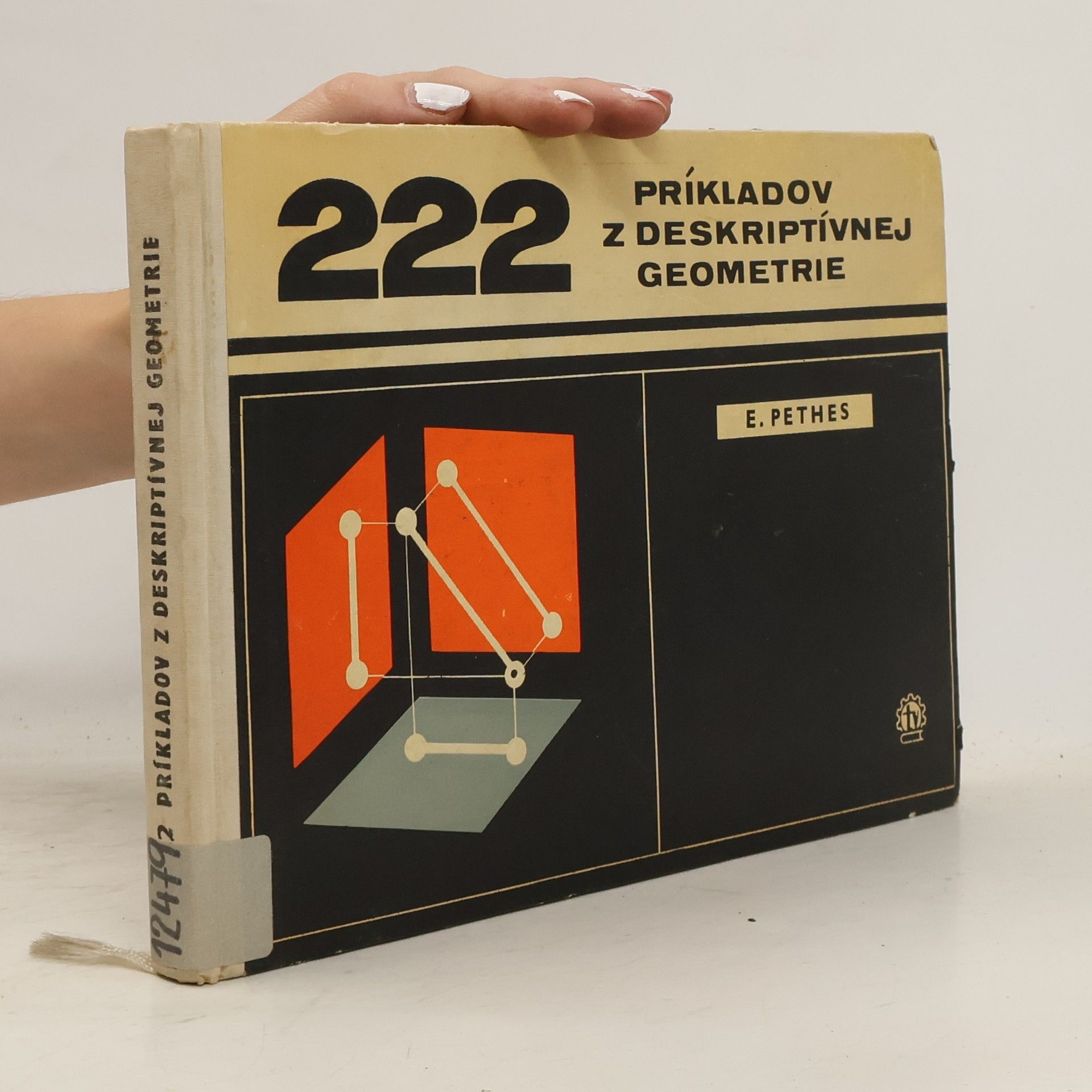 Anton Pisár 222 príkladov z deskriptívnej geometrie