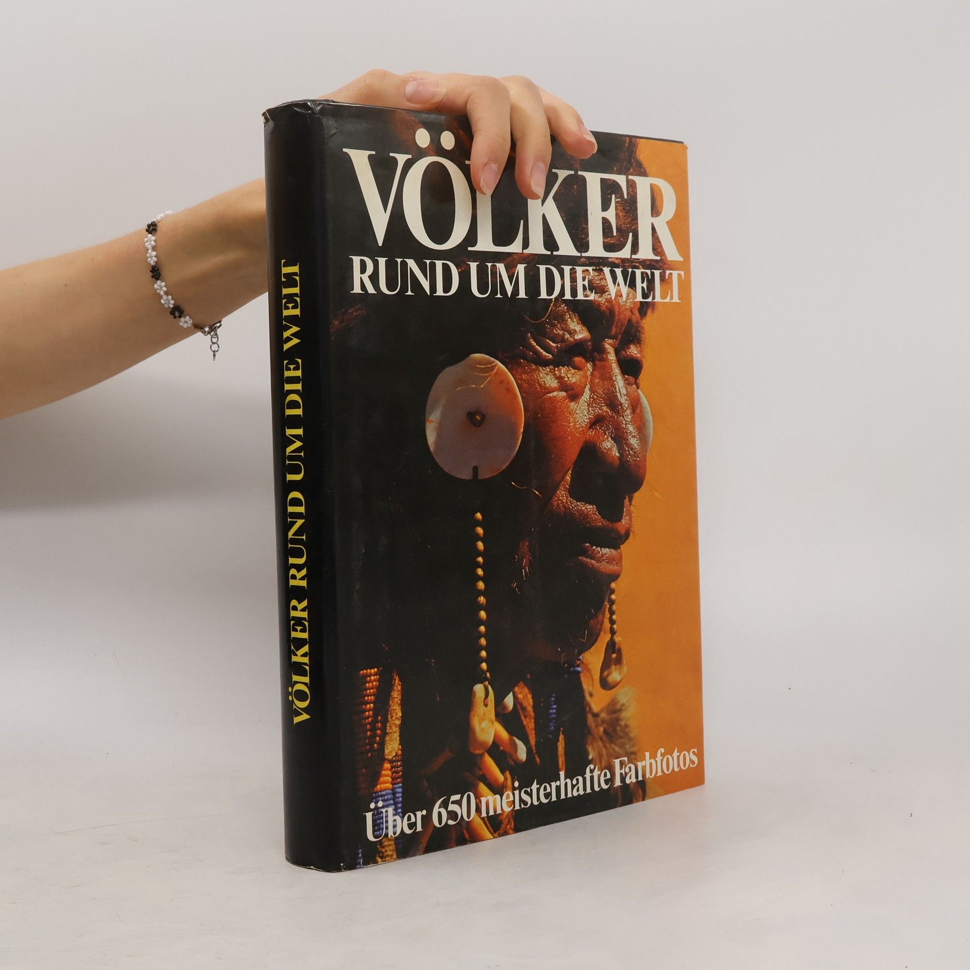 Collectif d'auteurs Völker Rund um die Welt