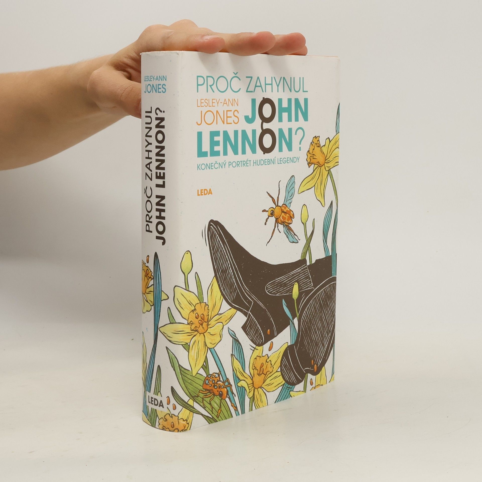 Lesley-Ann Jones Proč zahynul John Lennon