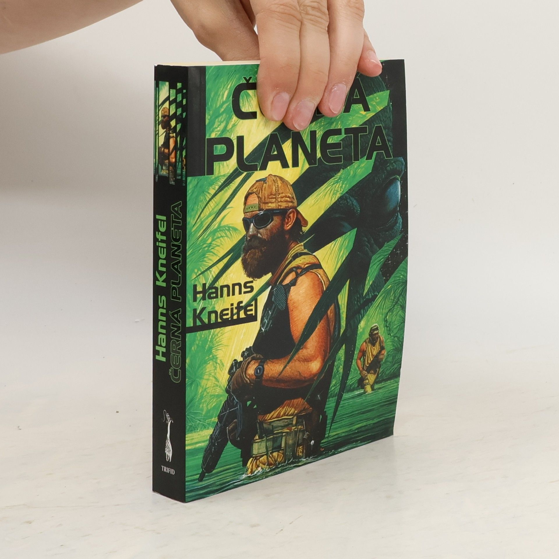 Hans Kneifel Černá planeta /Nemesis z hvězd