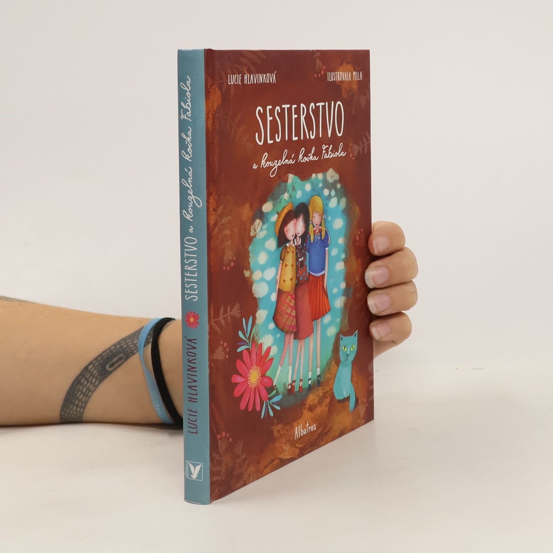 Lucie Hlavinková Sesterstvo a kouzelná kočka Fabiola