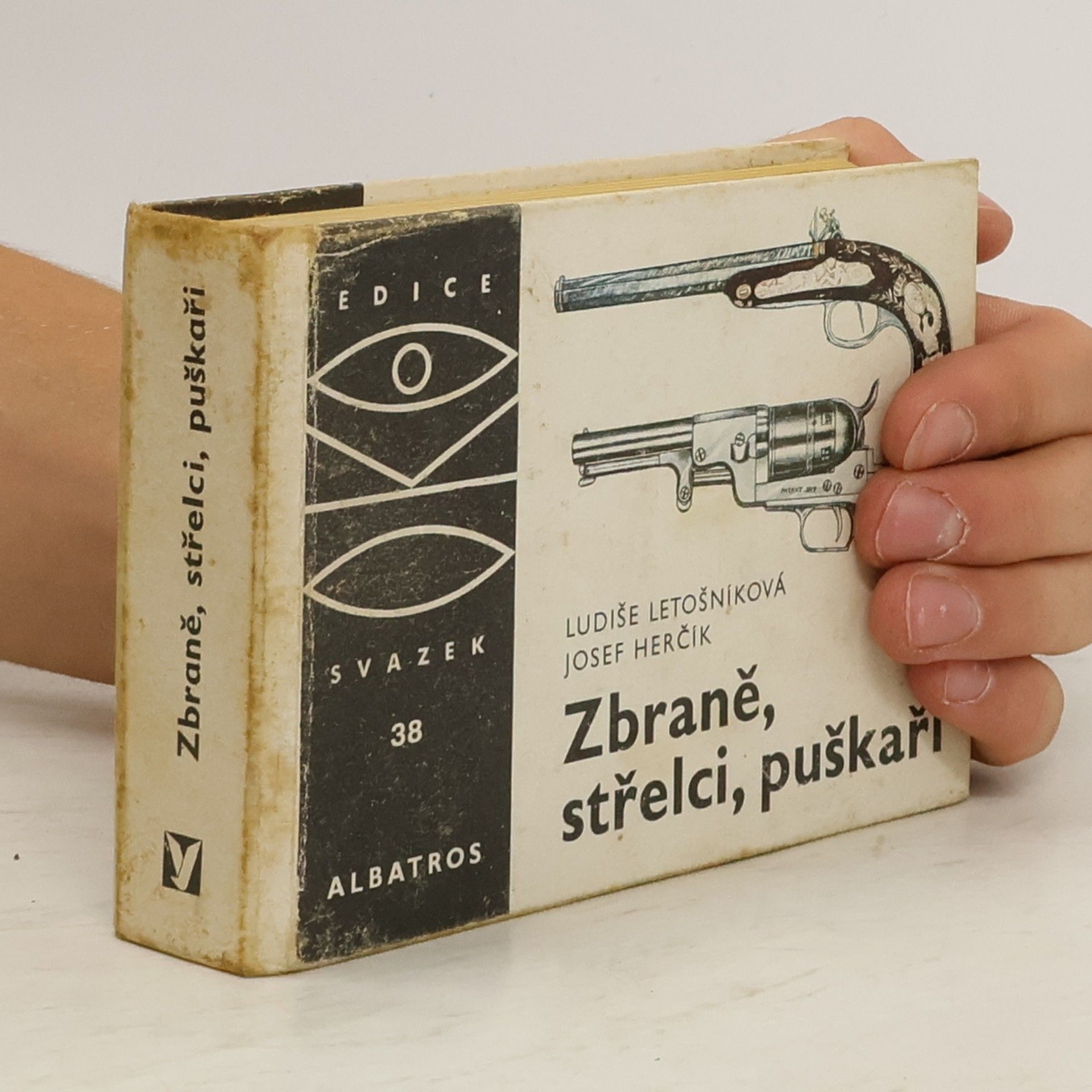 Zbraně, střelci, puškaři