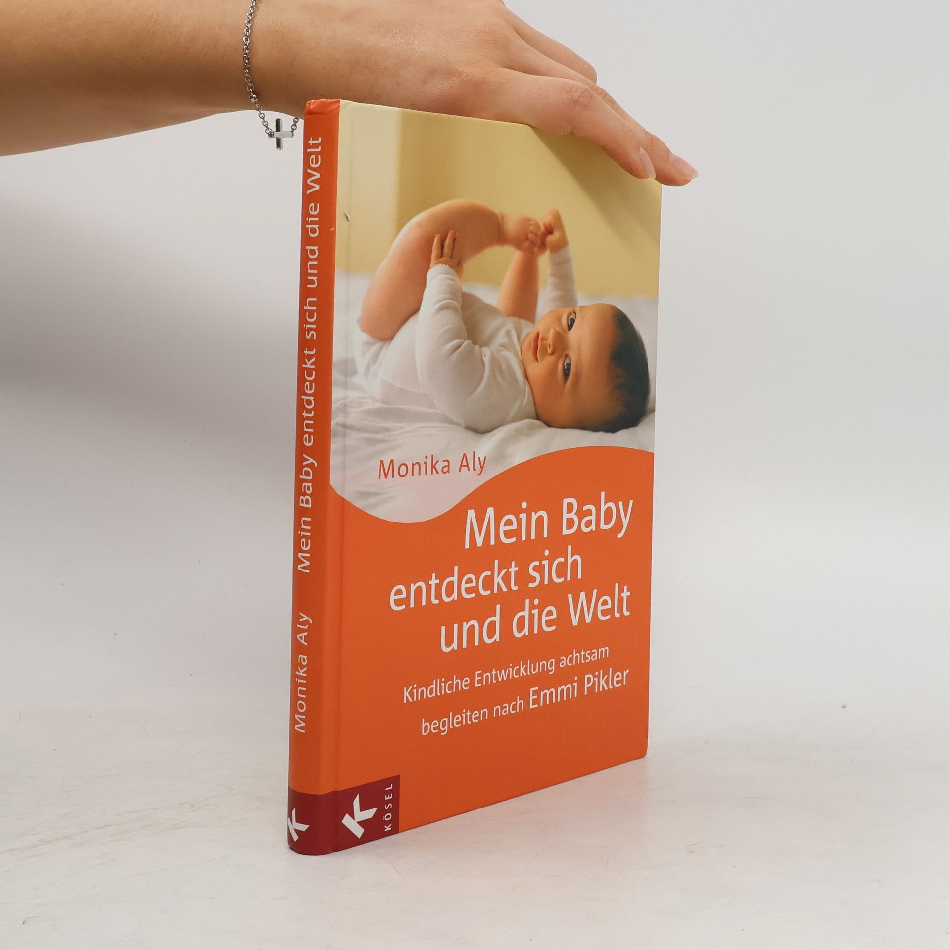 Mein Baby entdeckt sich und die Welt