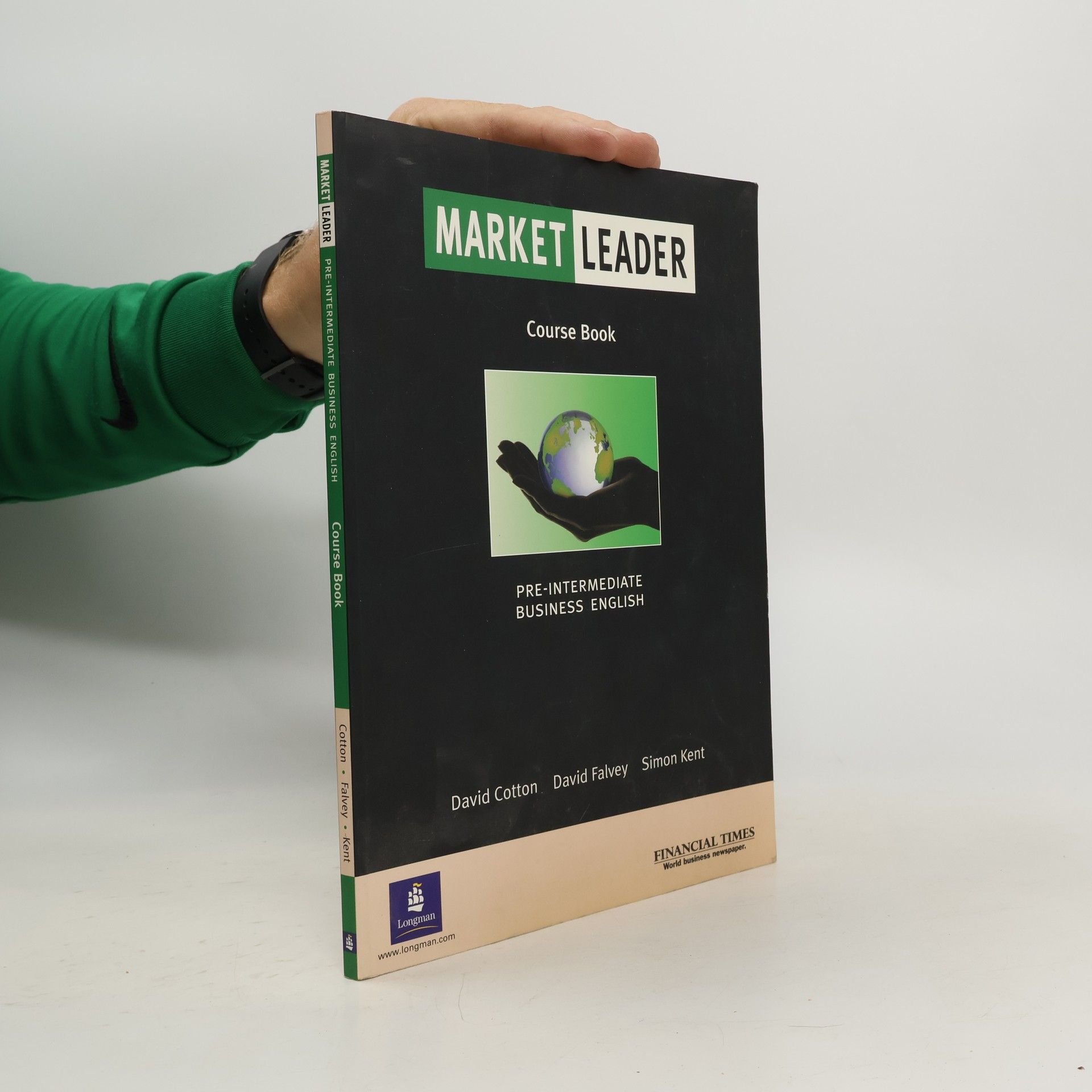 Market leader : course book : pre-intermediate business English