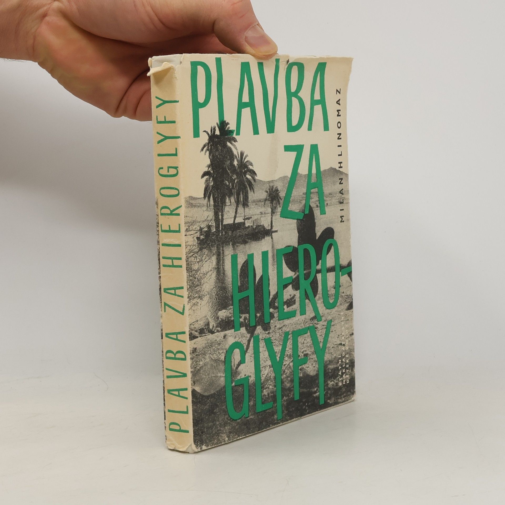 Plavba za hieroglyfy