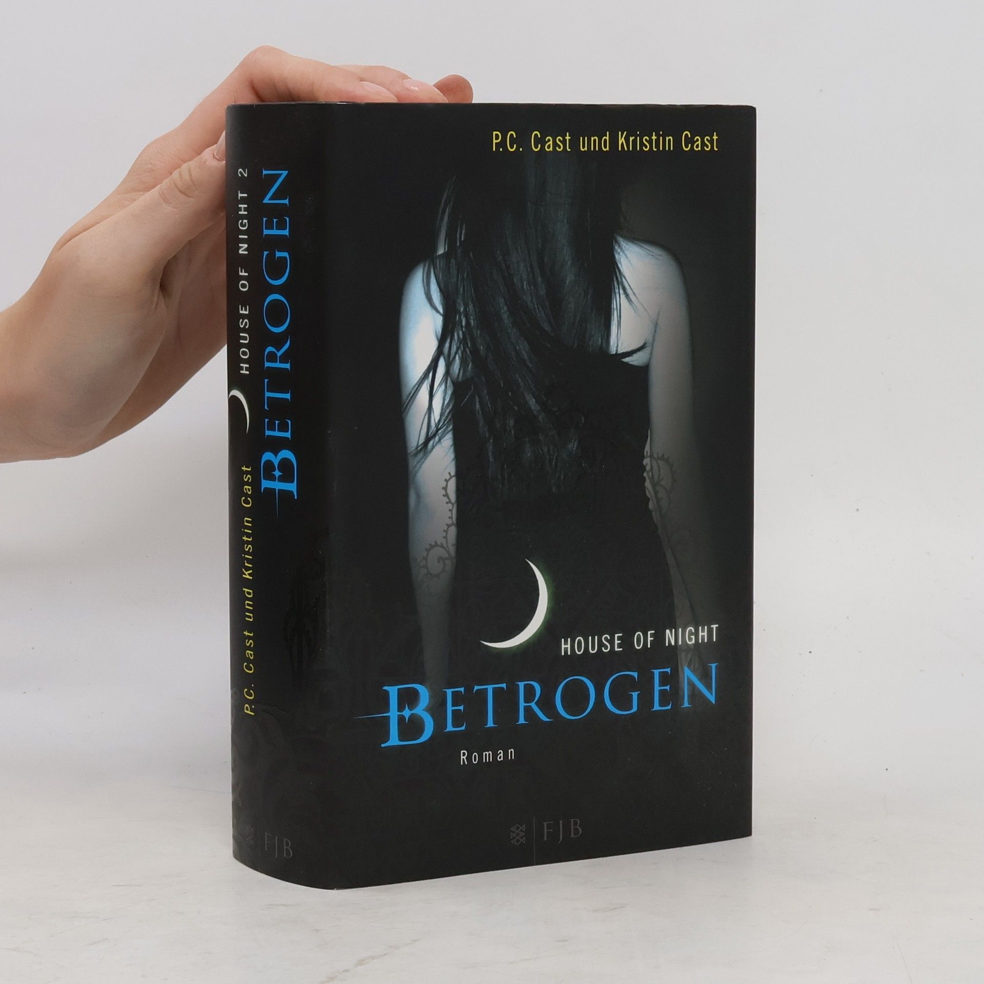 Phyllis Christine Cast House of Night 2. Betrogen
