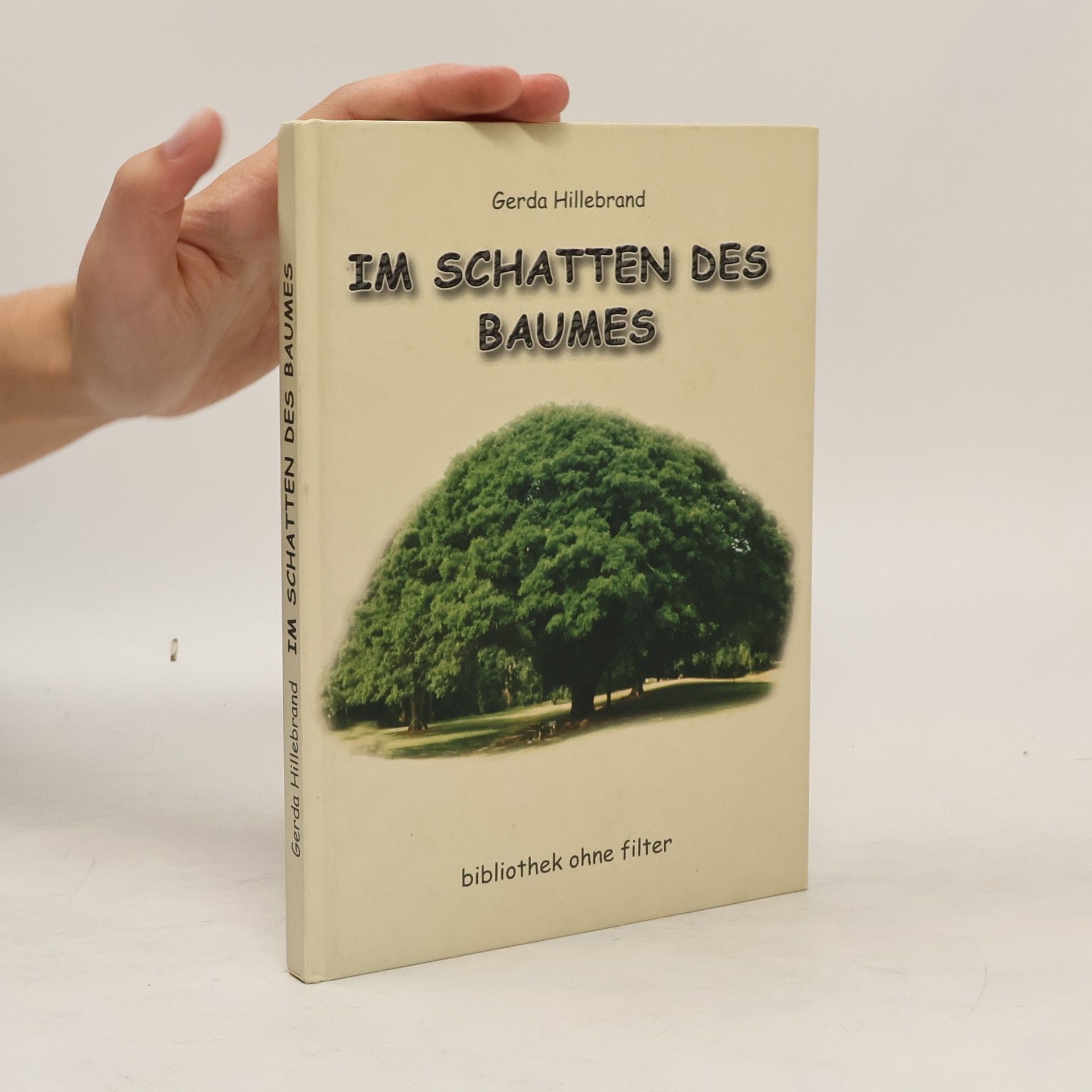 Im Schatten des Baumes