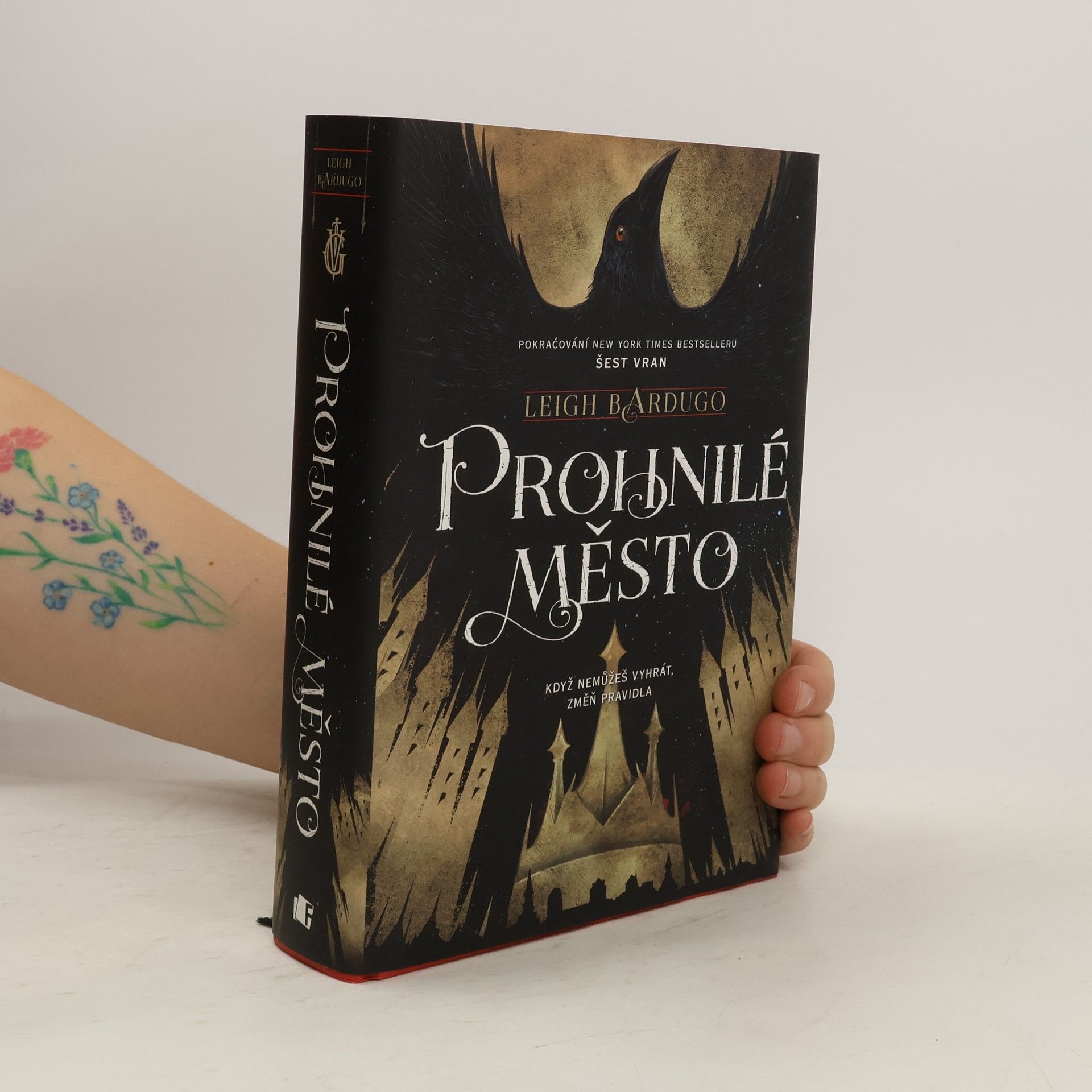 Leigh Bardugo Prohnilé město