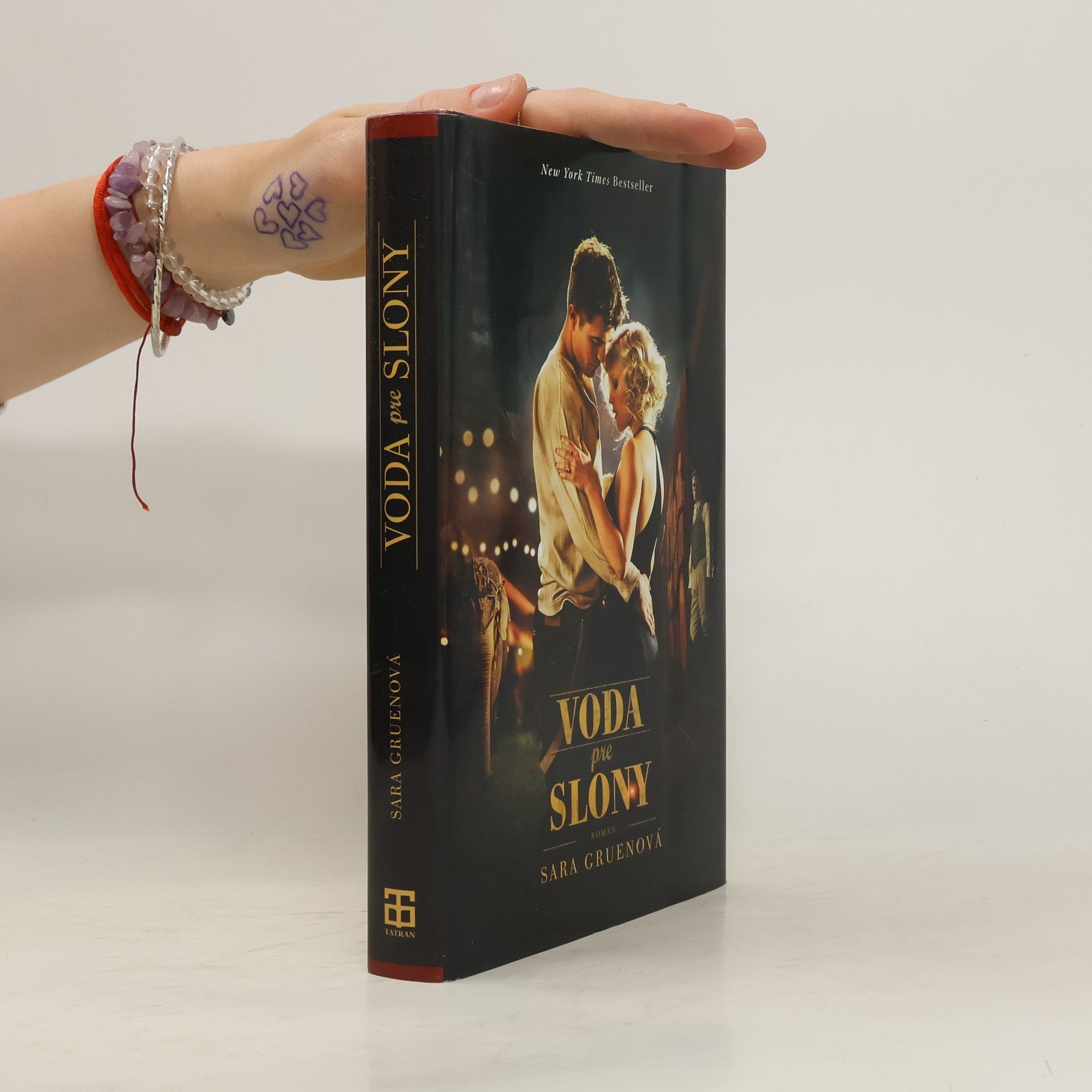 Sara Gruen Voda pre slony