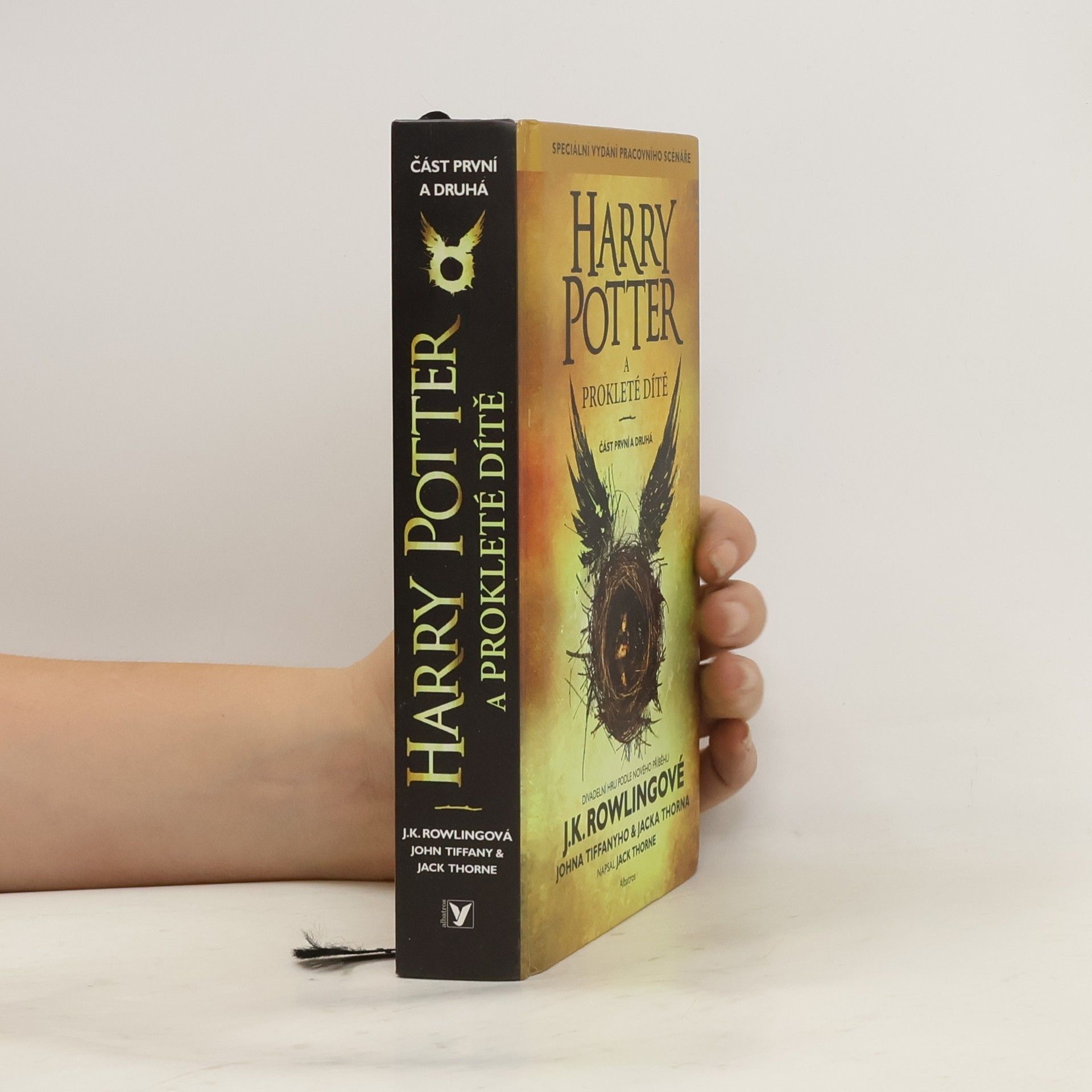 Jack Thorne Harry Potter a prokleté dítě