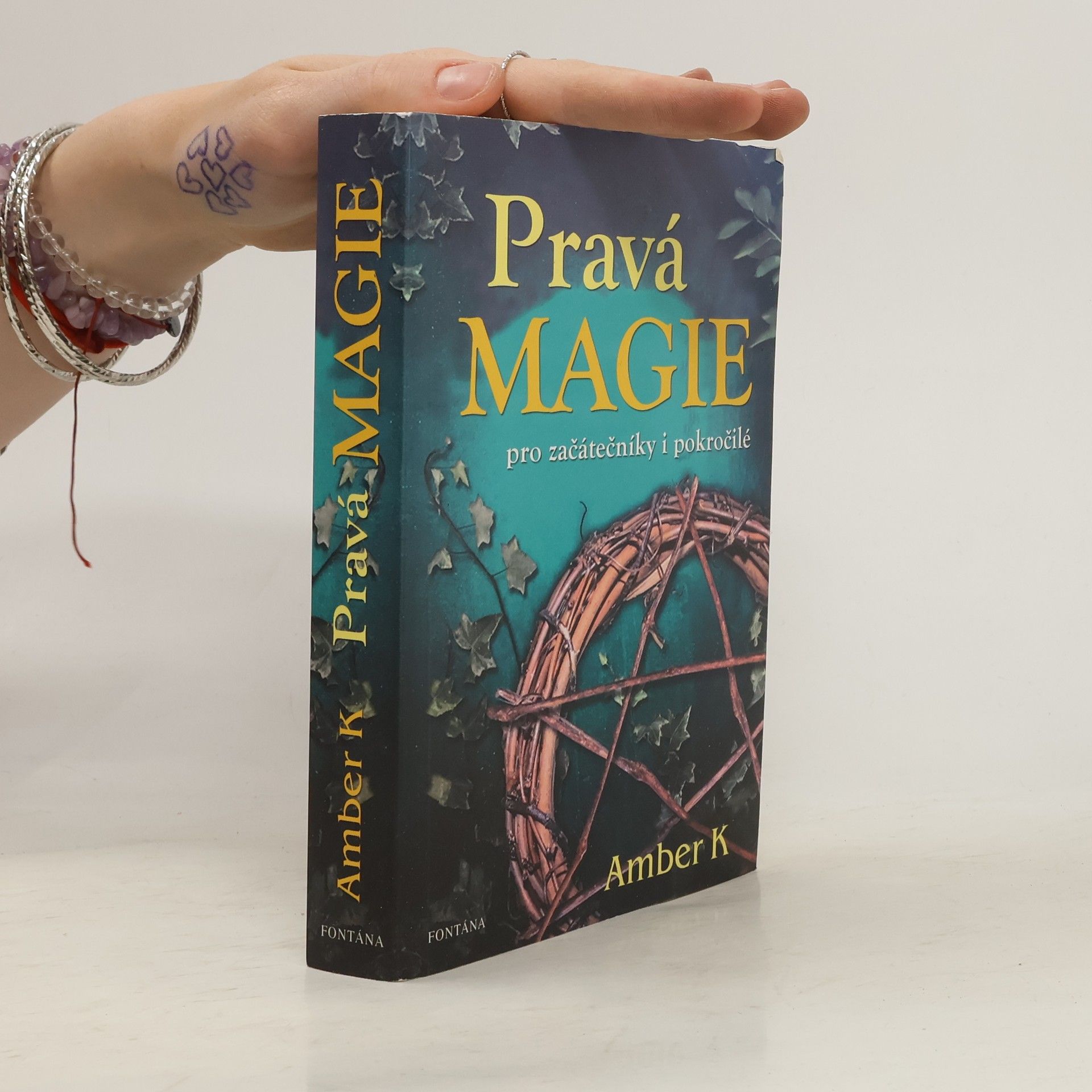 Amber K Pravá magie