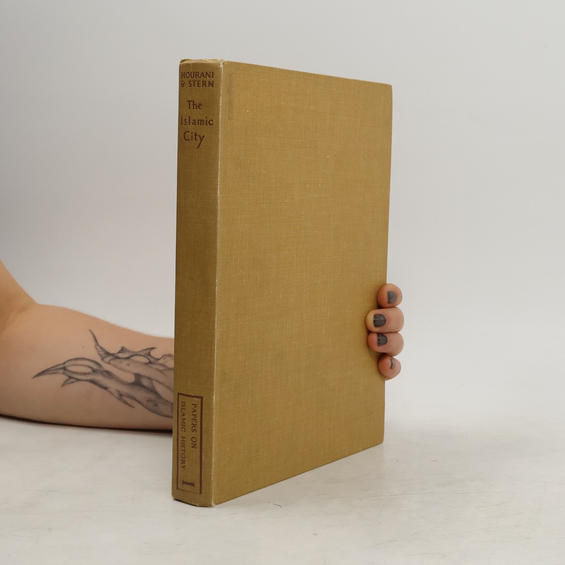 Hourani & Stern The Islamic City