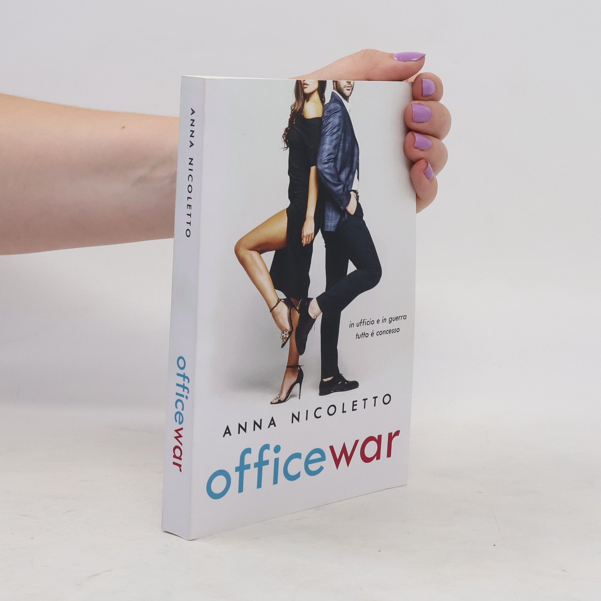 Anna Nicoletto Office War
