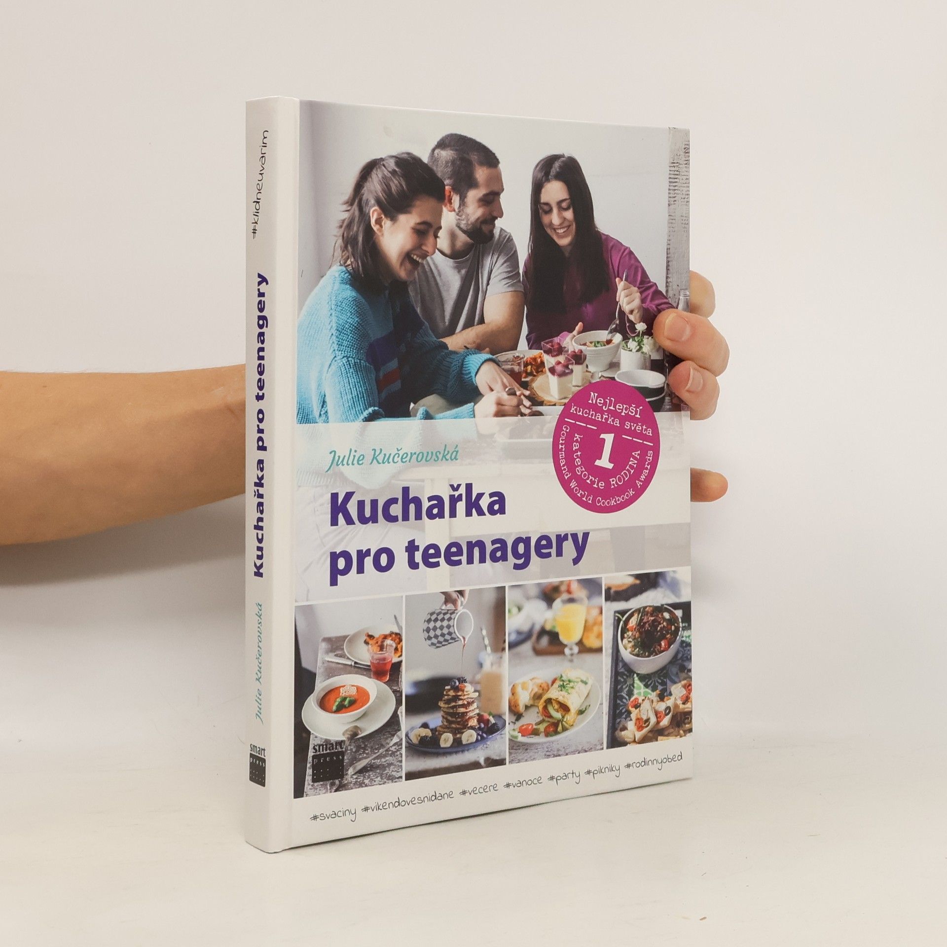 Kuchařka pro teenagery. #klidneuvarim