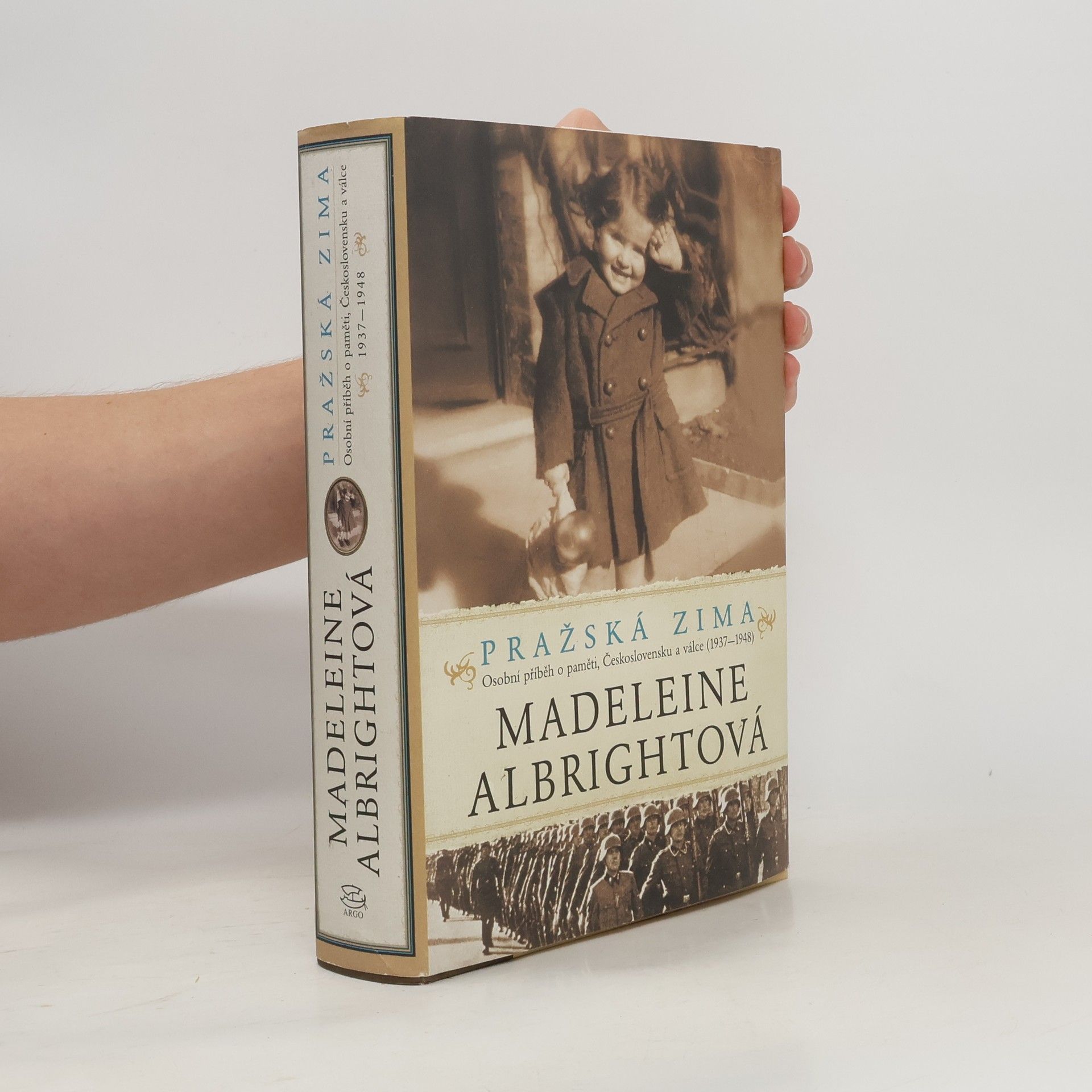 Madeleine Albrightová Pražská zima