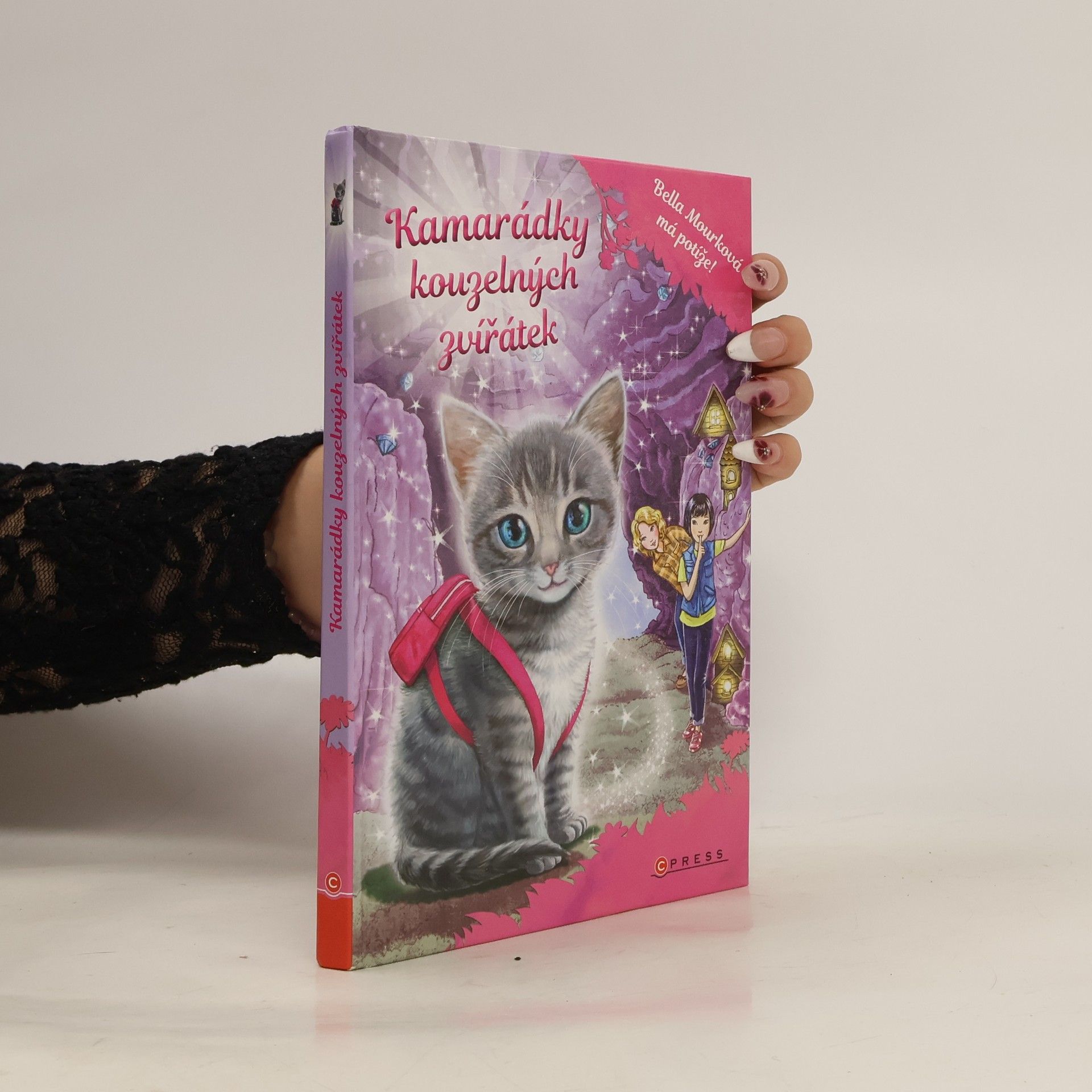 Daisy Meadows Kamarádky kouzelných zvířátek. Bella Mourková má potíže!