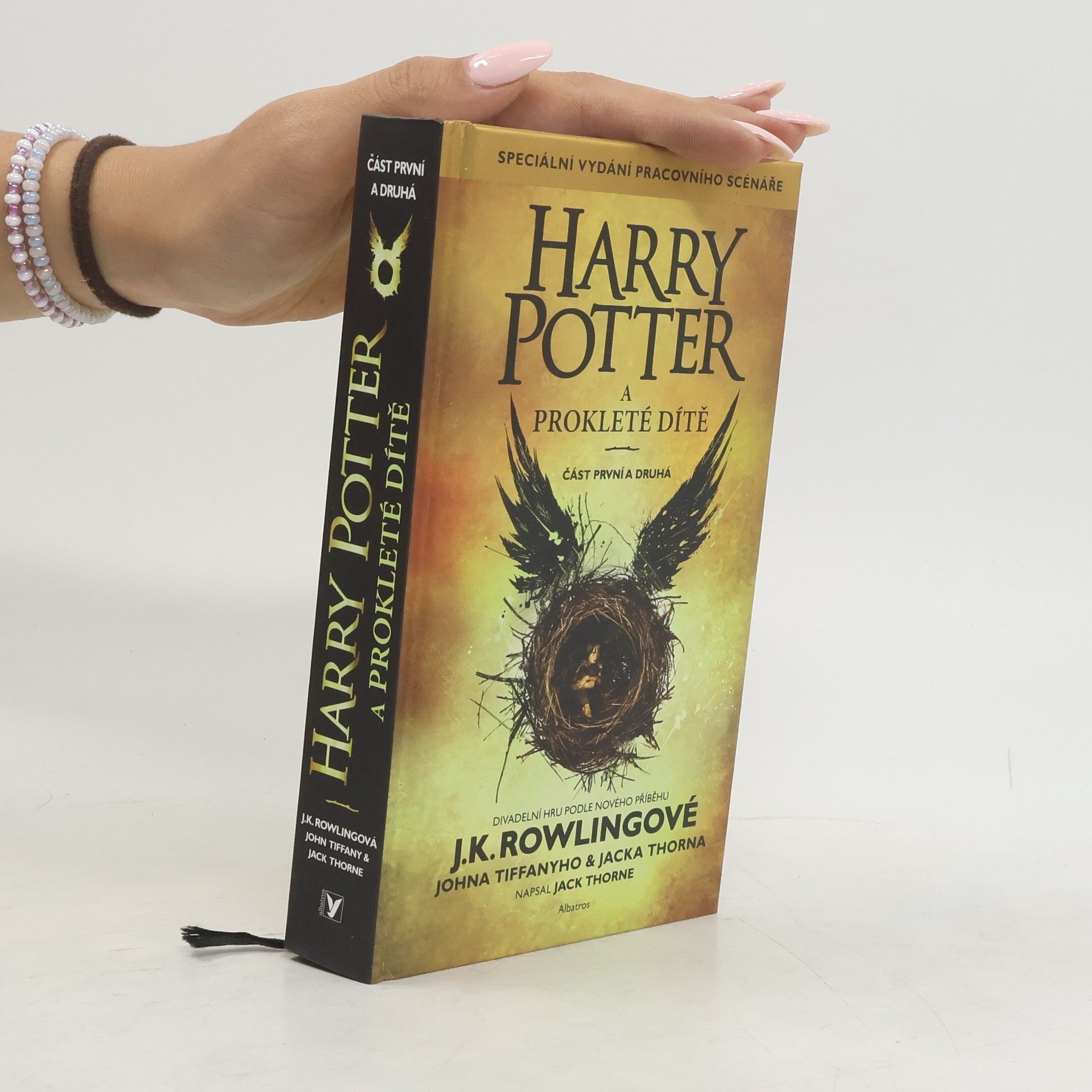 Jack Thorne Harry Potter a prokleté dítě