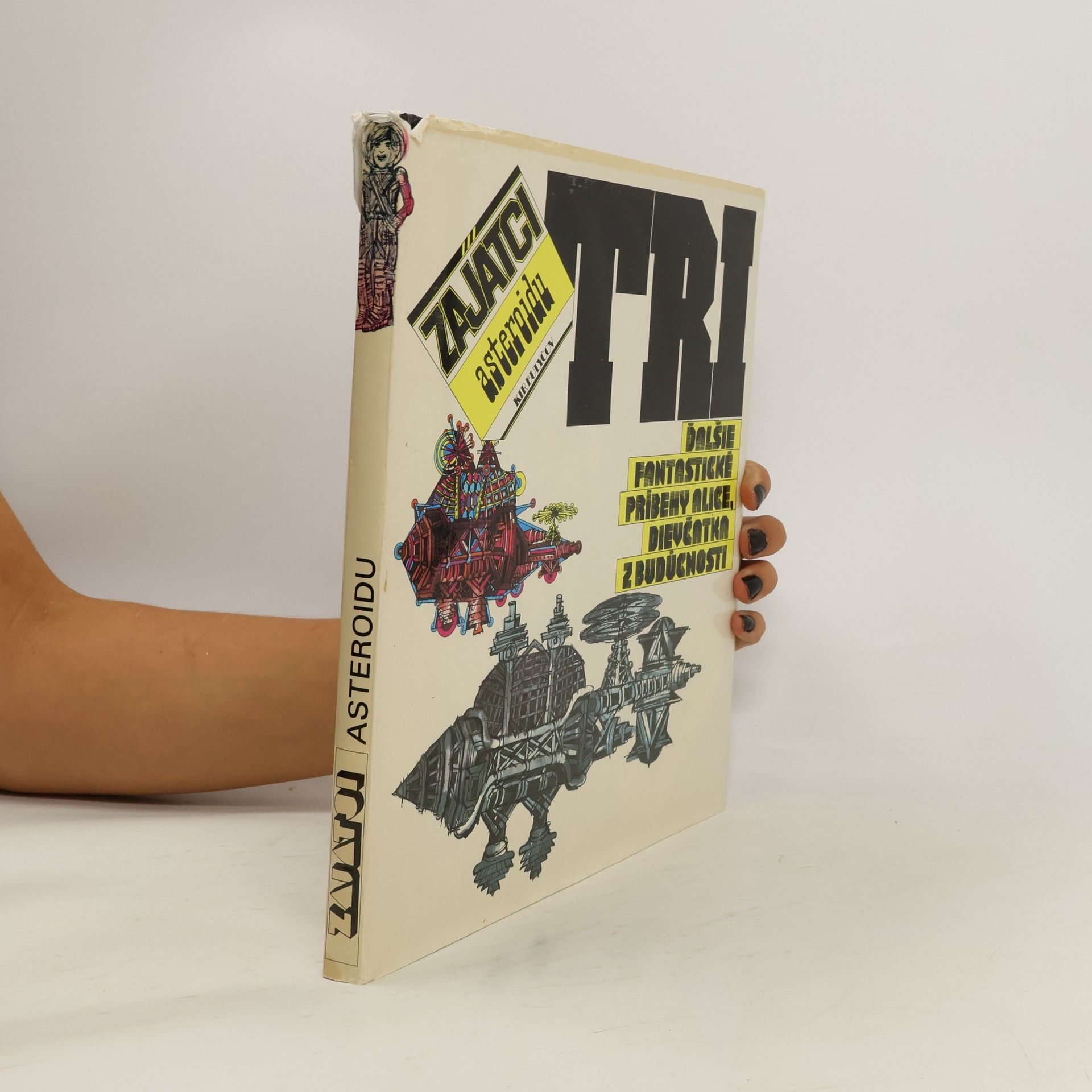 Kir Bulyčev Zajatci asteroidu