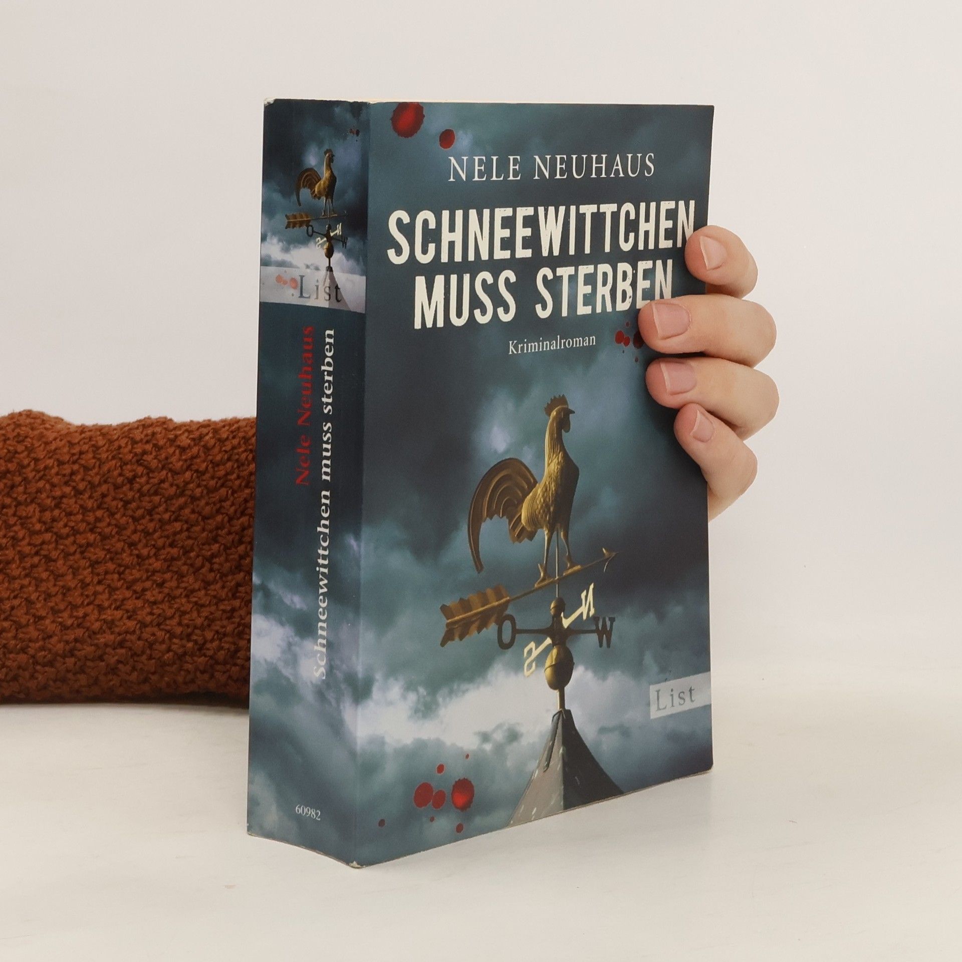 Nele Neuhaus Schneewittchen muss sterben