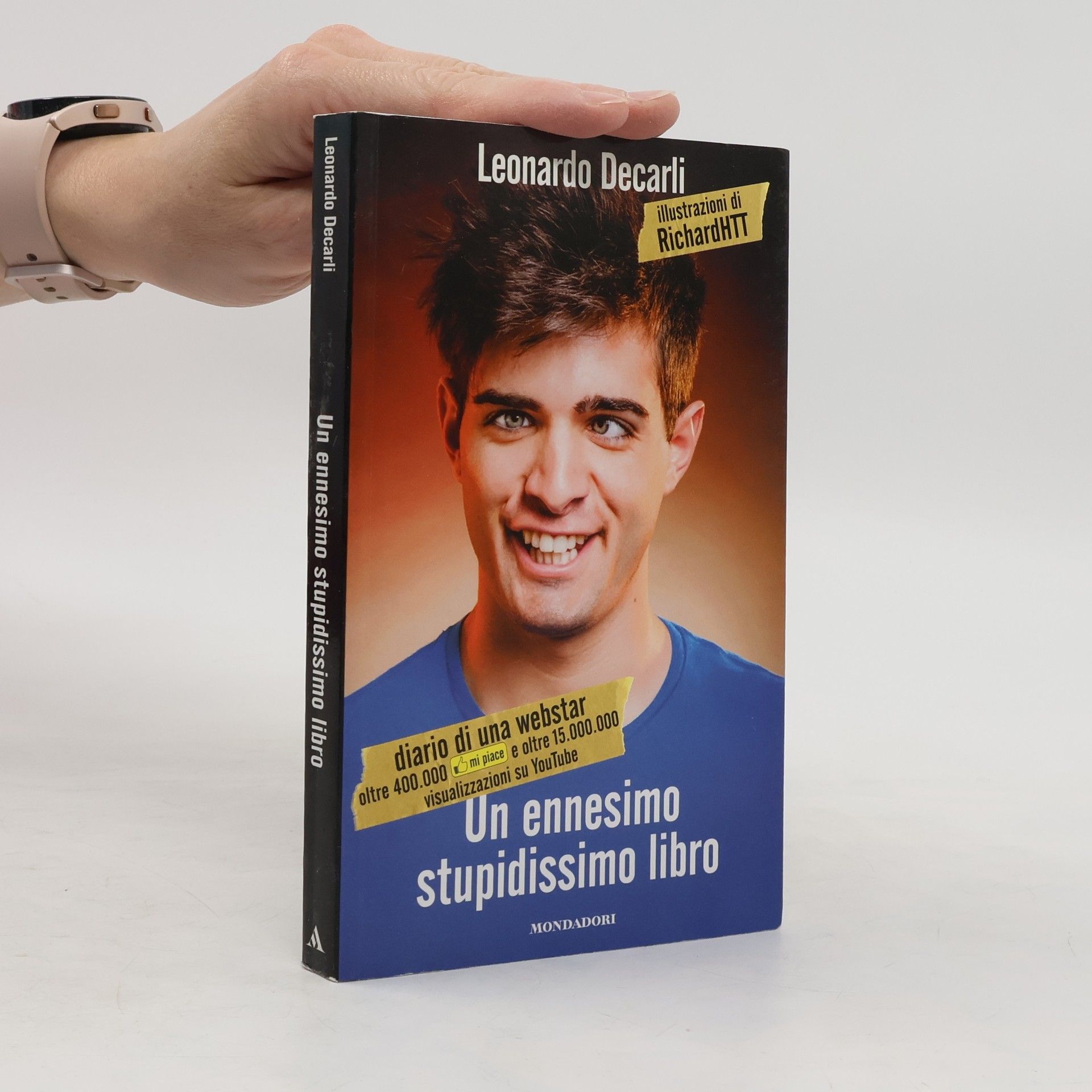 Leonardo Decarli Un ennesimo stupidissimo libro