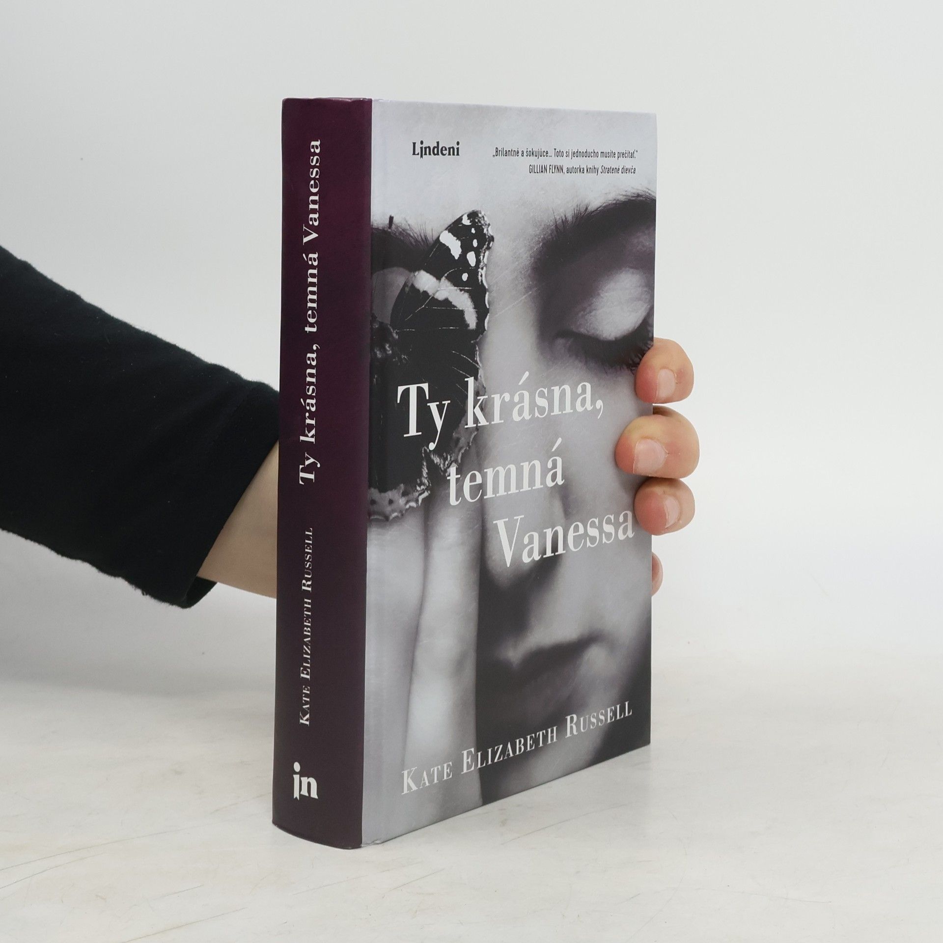 Kate Russell Ty krásna, temná Vanessa