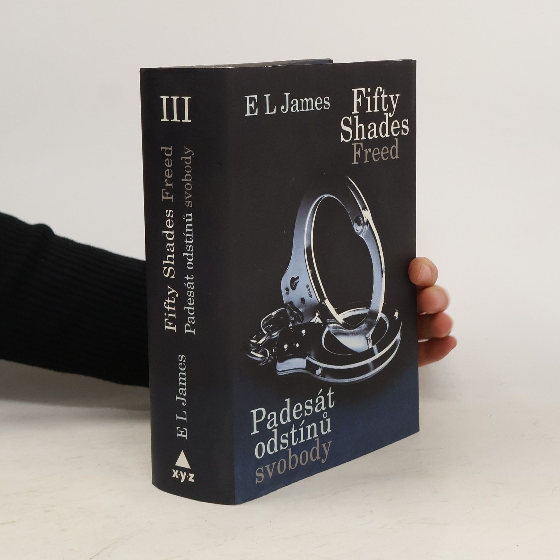 E L James Padesát odstínů svobody