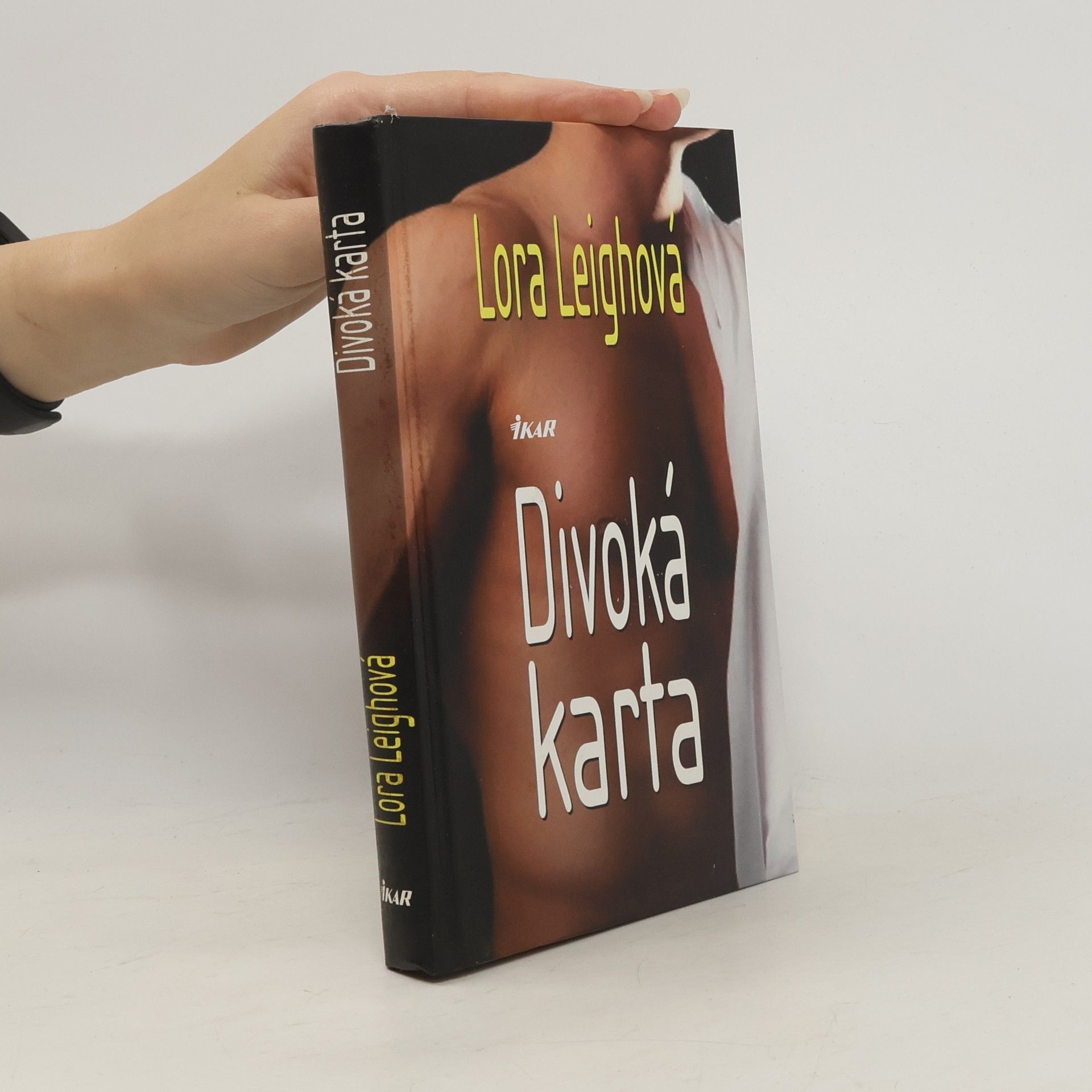 Lora Leigh Divoká karta