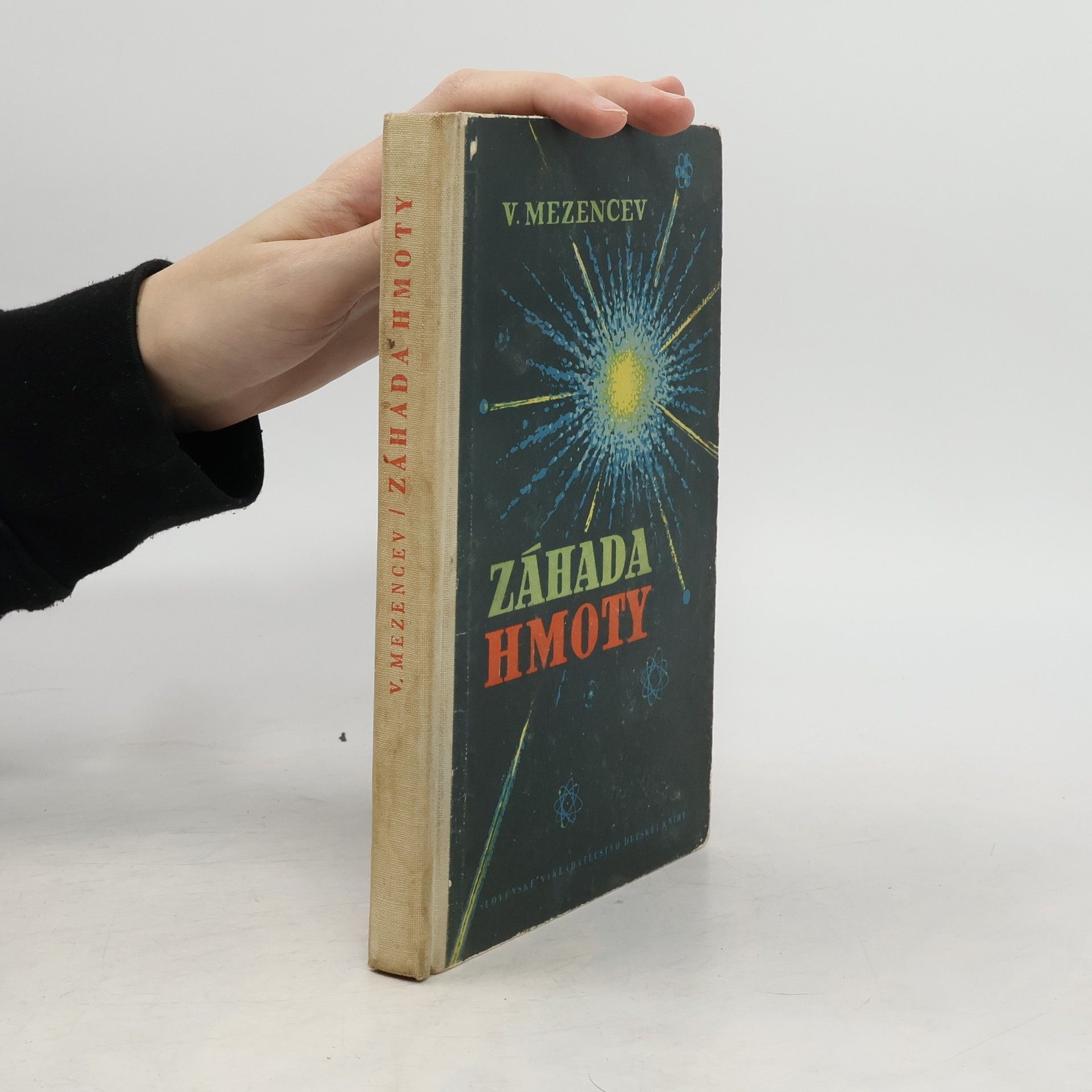 Stratos Karamanolis Záhada hmoty