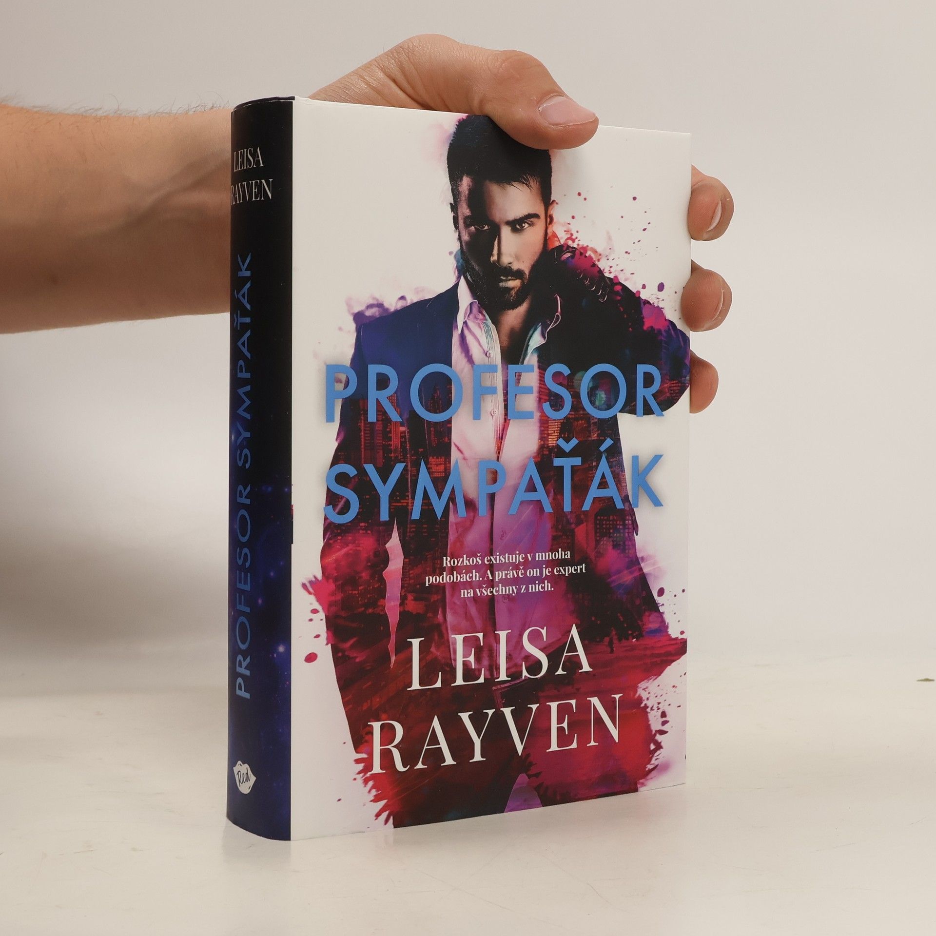 Leisa Rayven Profesor Sympaťák