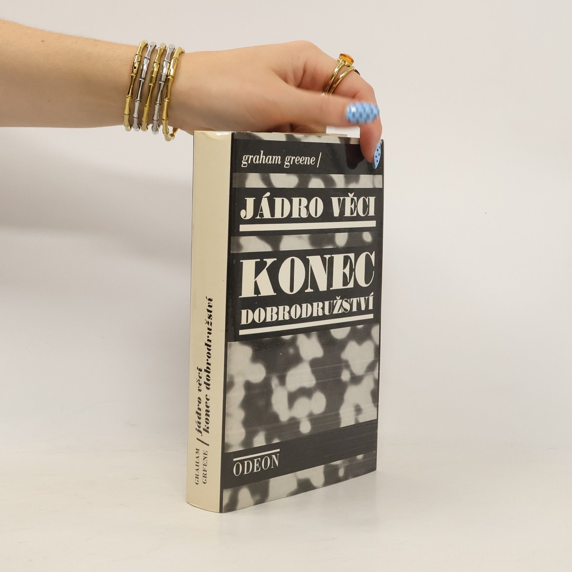 Graham Greene Jádro věci. Konec dobrodružství