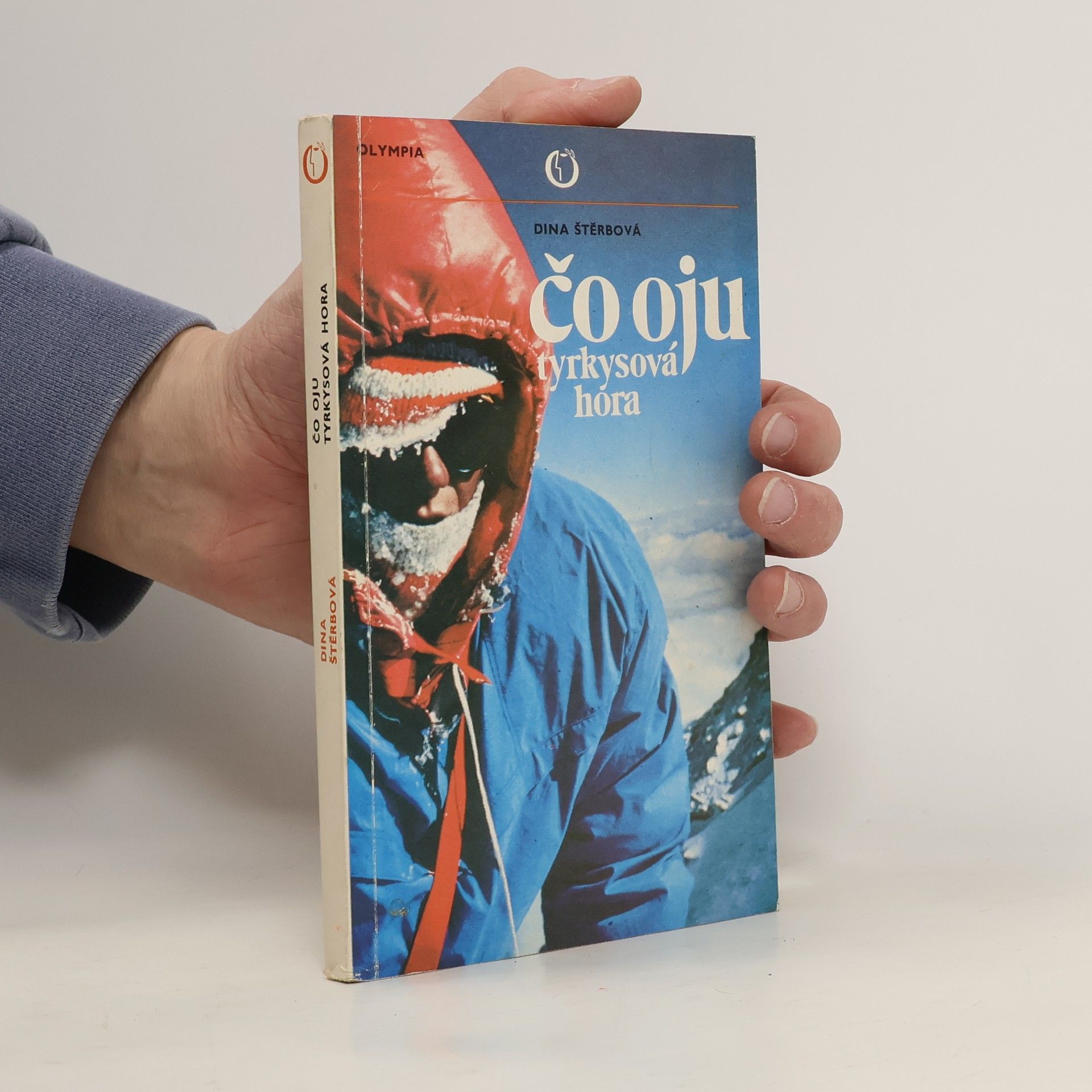 Dina Štěrbová Čo Oju, tyrkysová hora