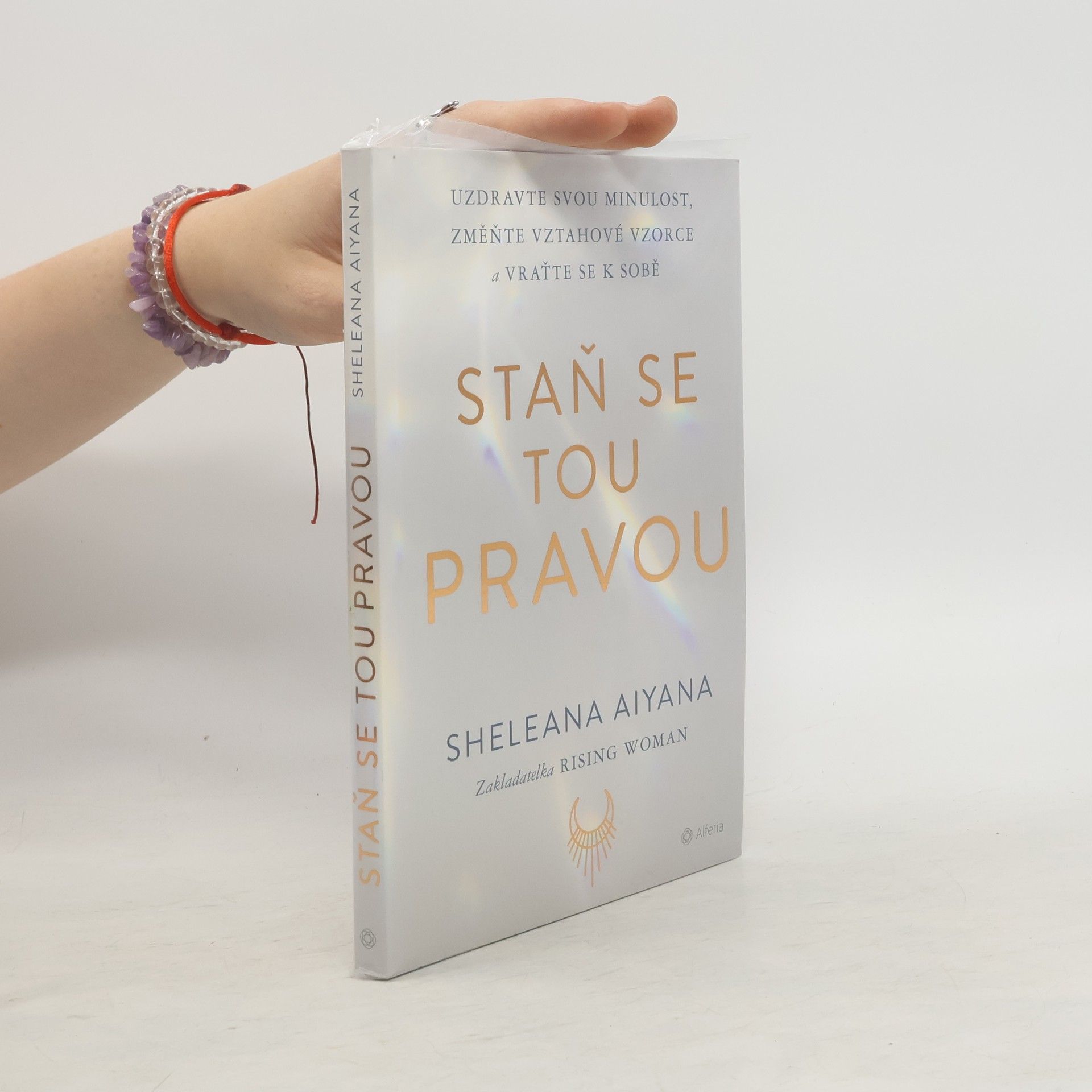 Sheleana Aiyana Staň se tou pravou