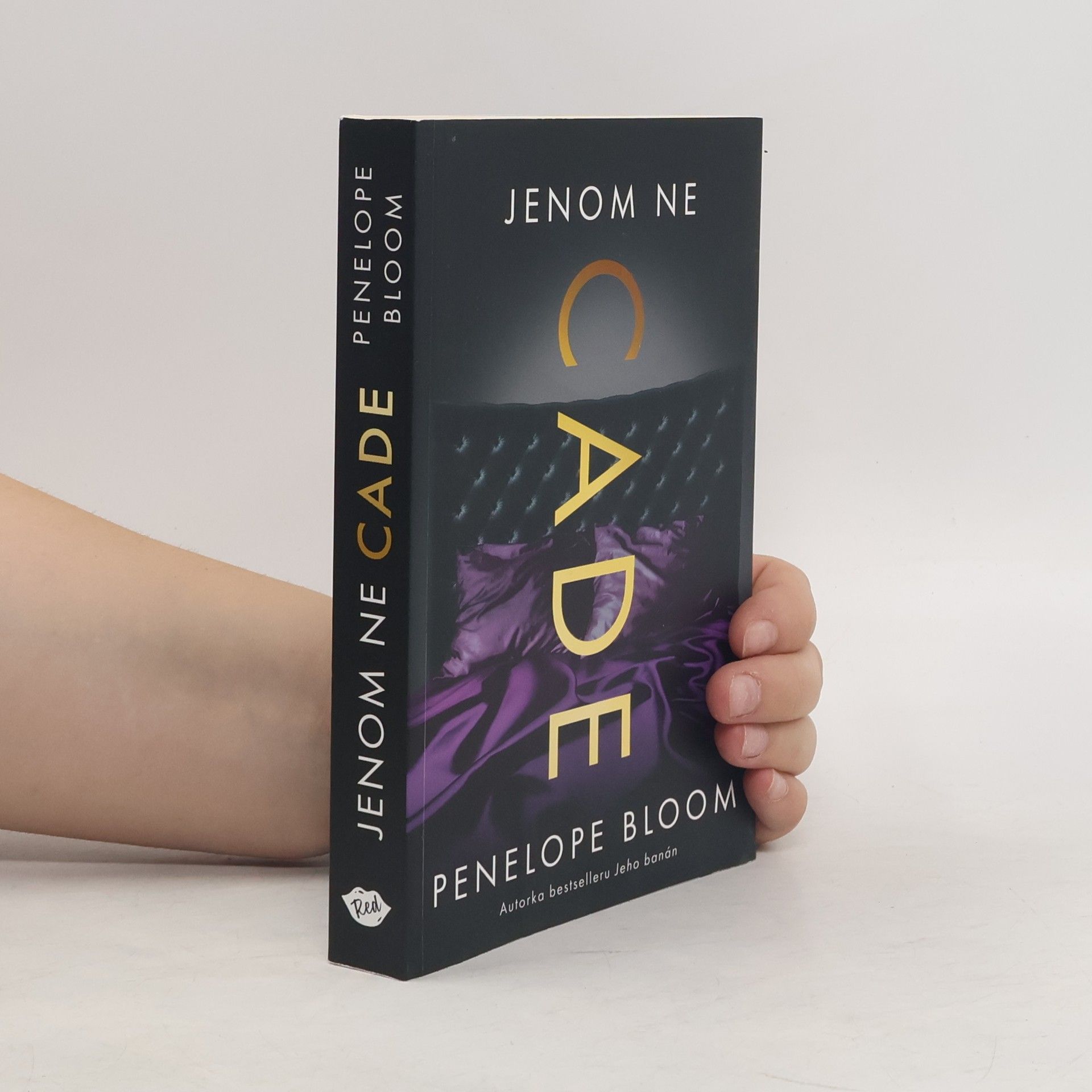 Penelope Bloom Jenom ne Cade