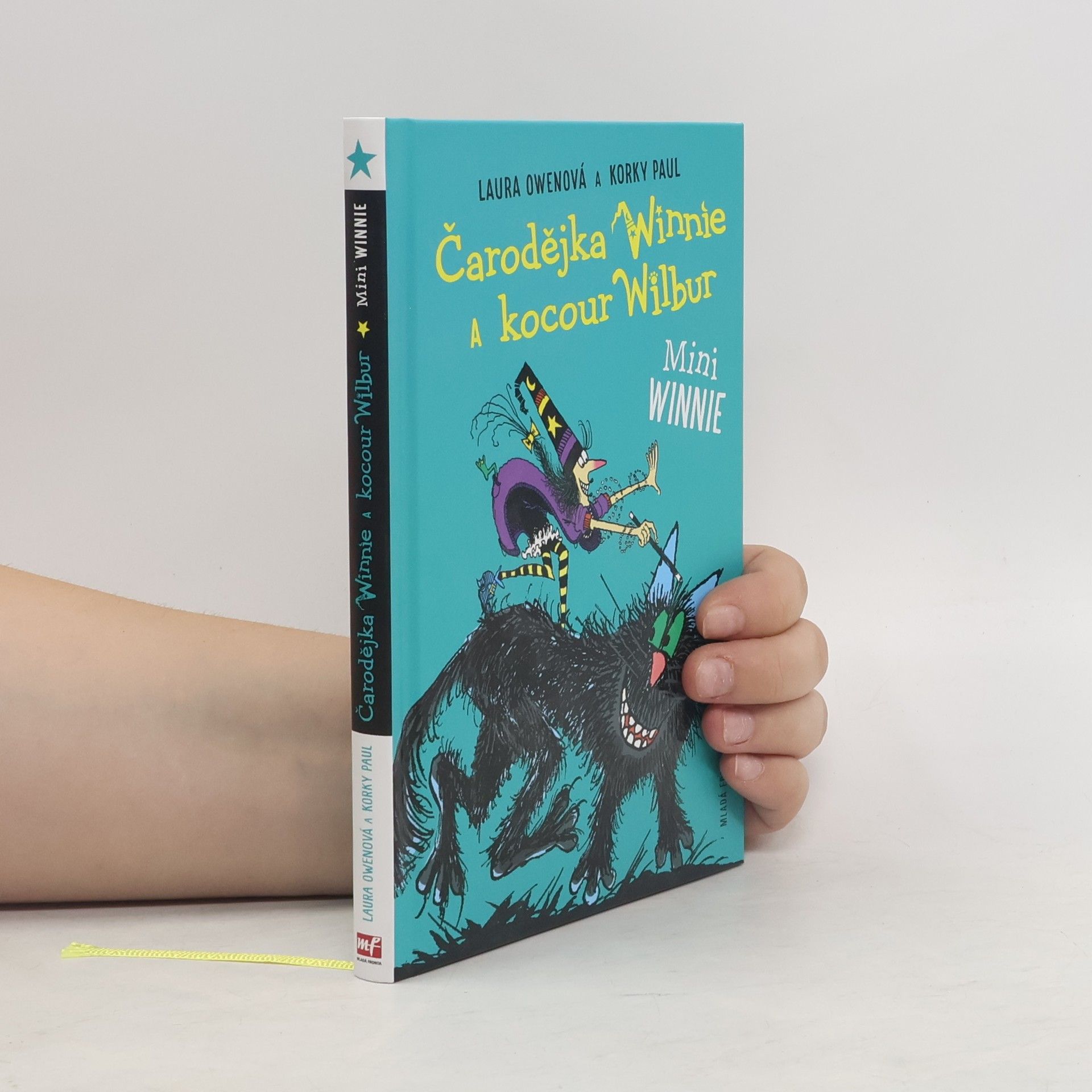 Čarodějka Winnie a kocour Wilbur. Mini Winnie