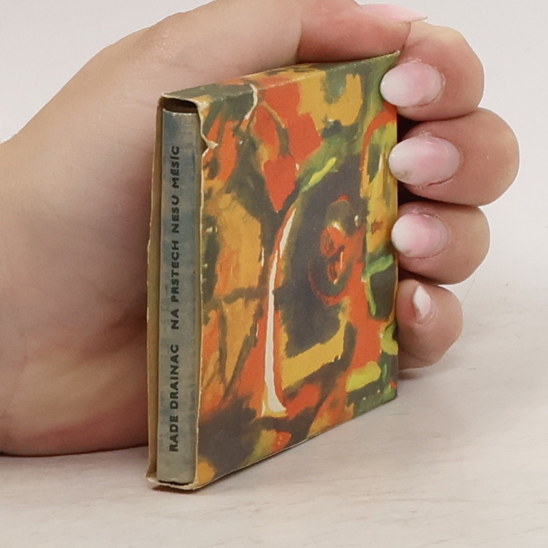 Rade Drainac Na prstech nesu měsíc