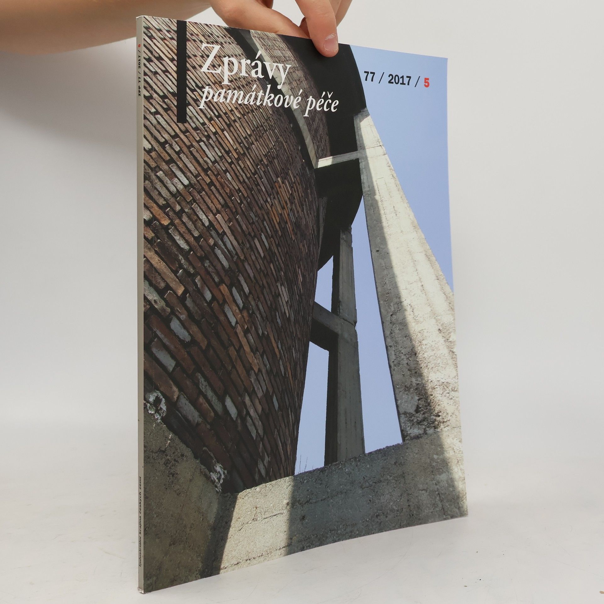 Kolektiv autorů Zprávy památkové péče. Ročník 77/2017/5